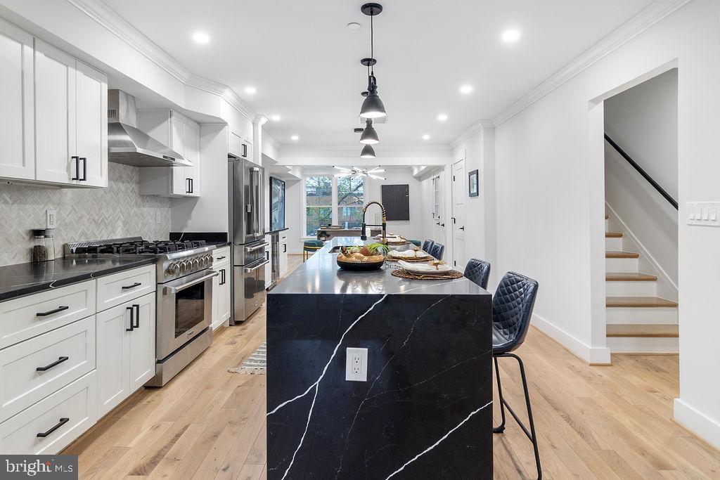 1242 MEIGS PLACE NE 3