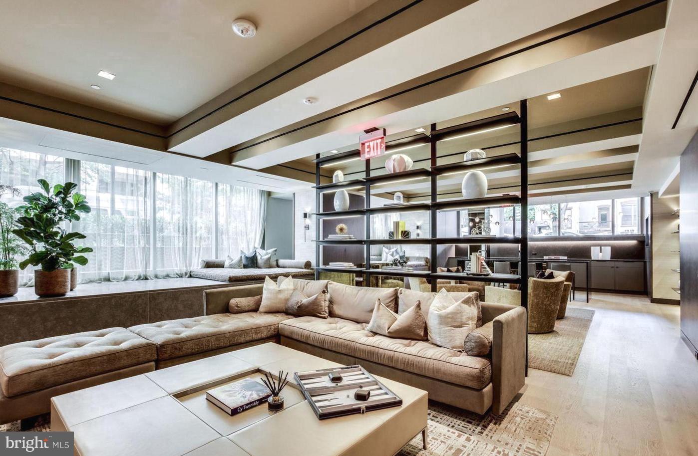 2501 M STREET NW 207