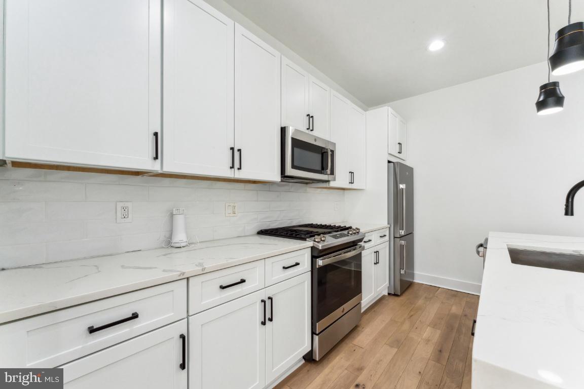 3916 14TH STREET NW 2