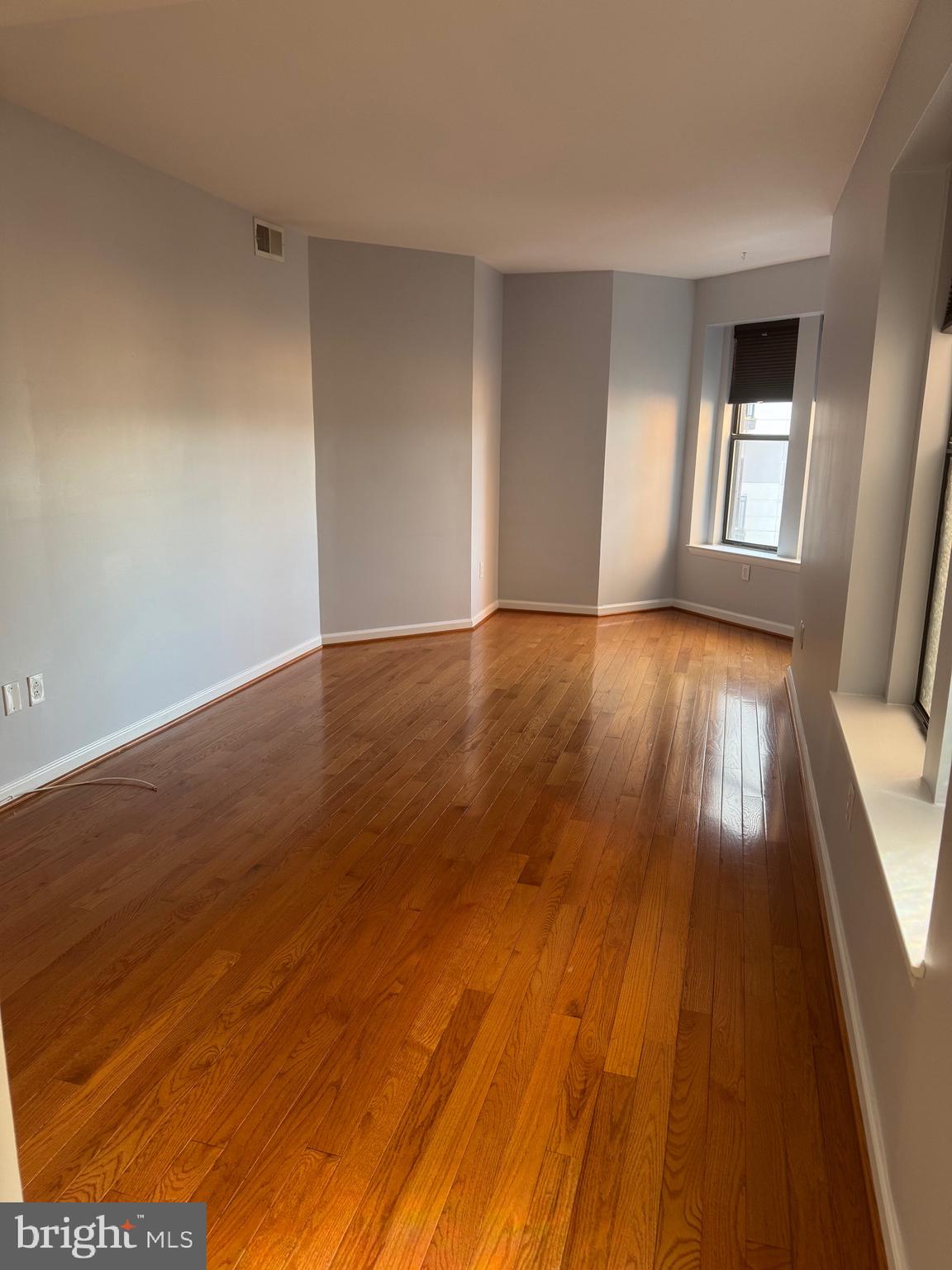 1763 COLUMBIA ROAD NW 305