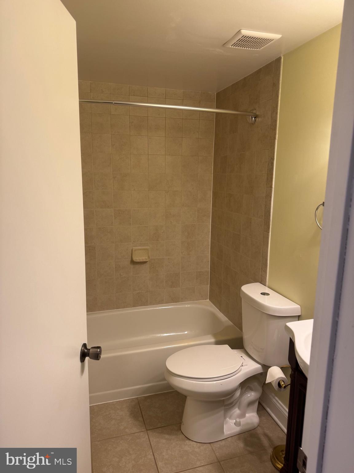 1763 COLUMBIA ROAD NW 305