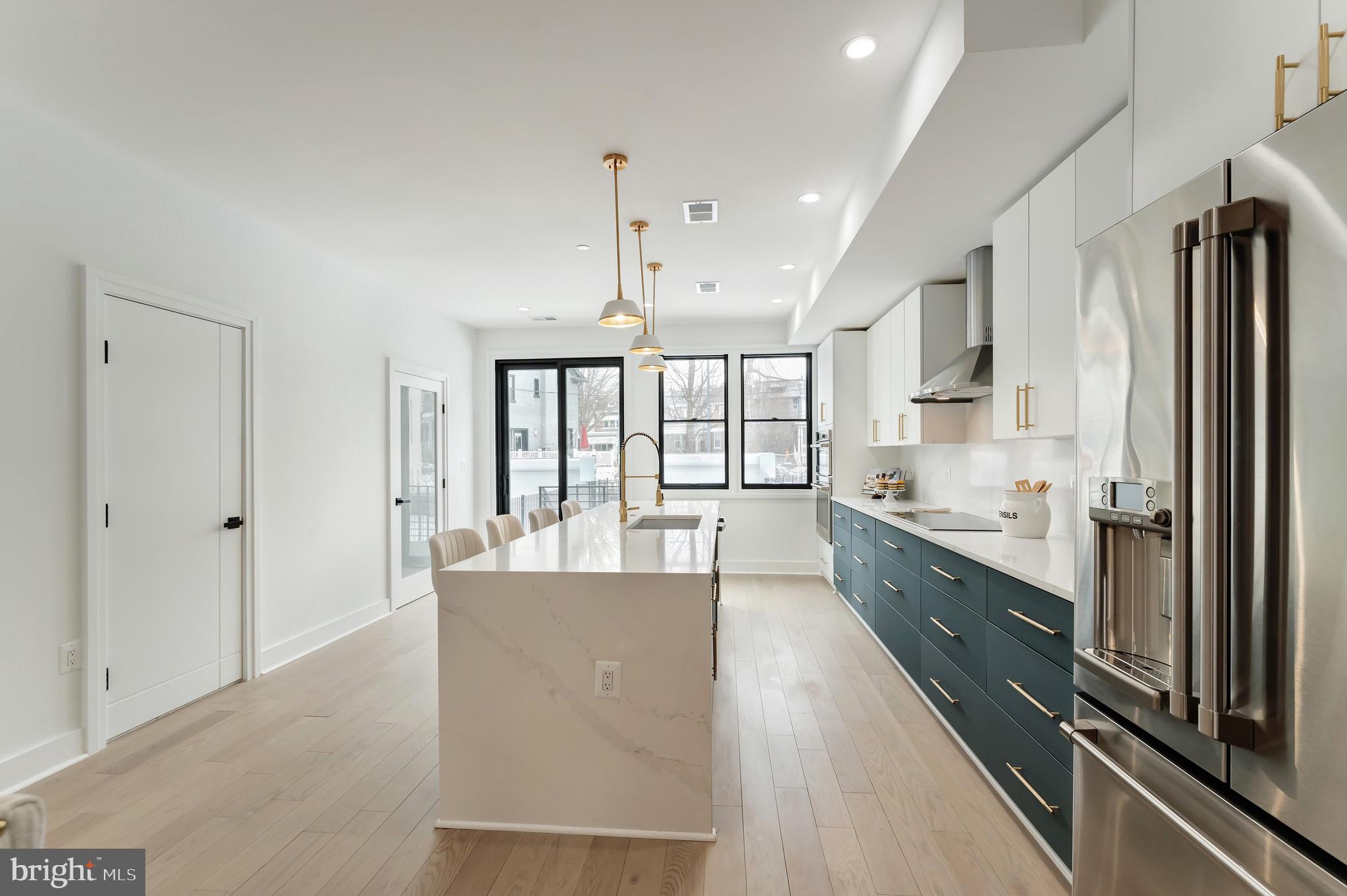 4411 ILLINOIS AVENUE NW