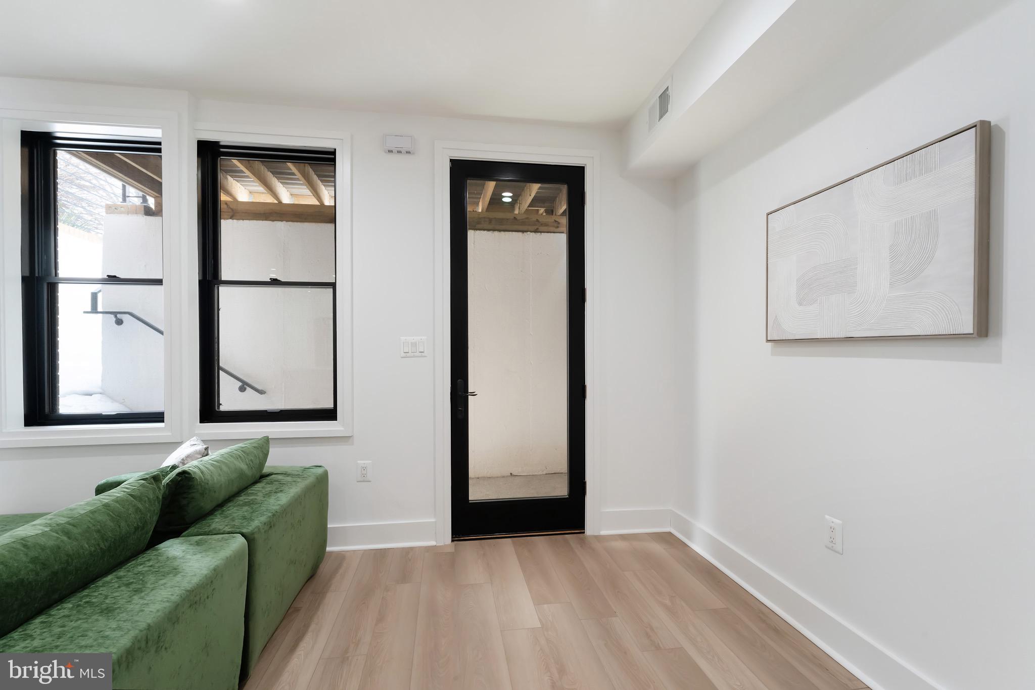 4411 ILLINOIS AVENUE NW