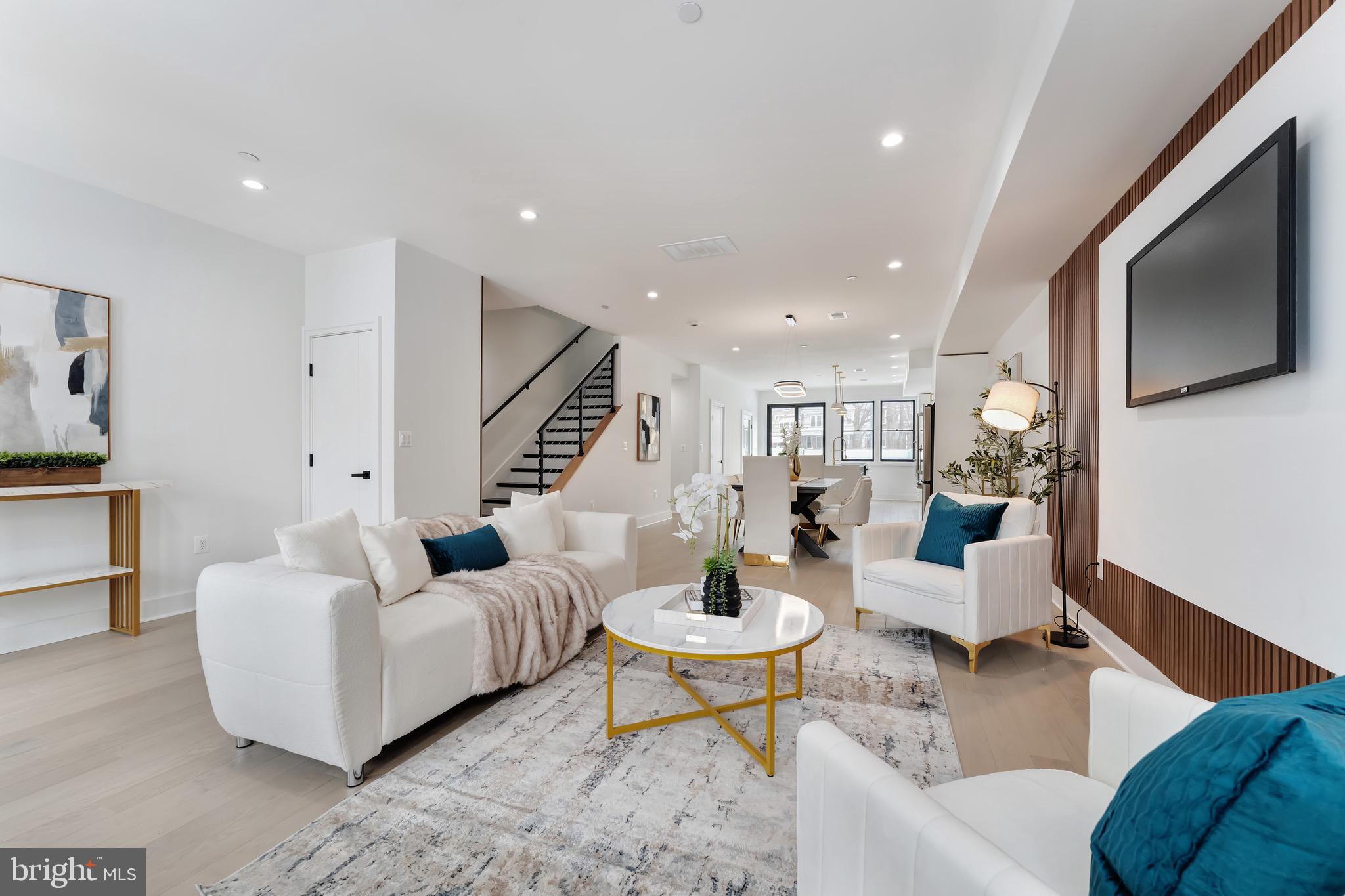 4411 ILLINOIS AVENUE NW