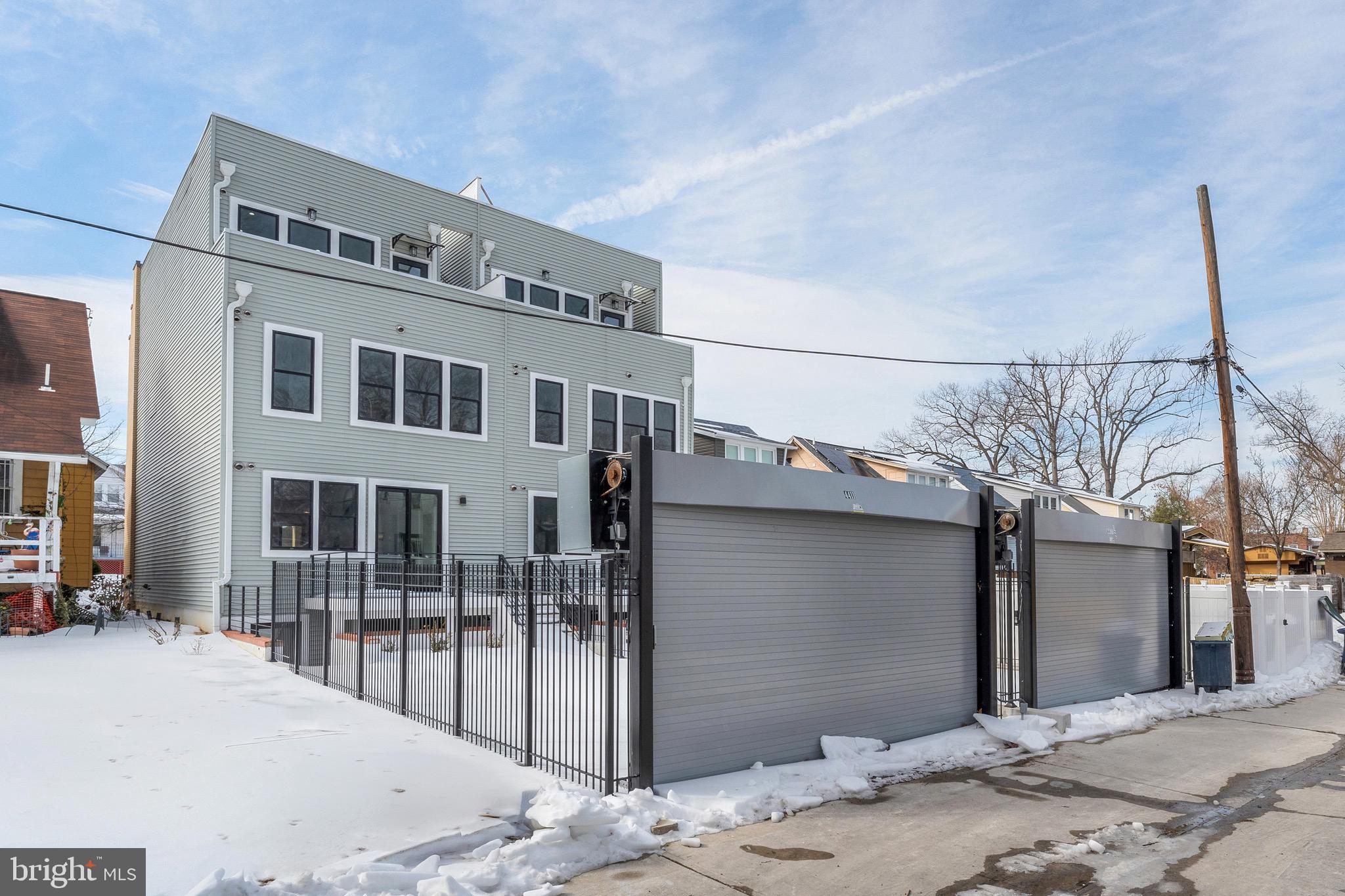 4411 1/2 ILLINOIS AVENUE NW