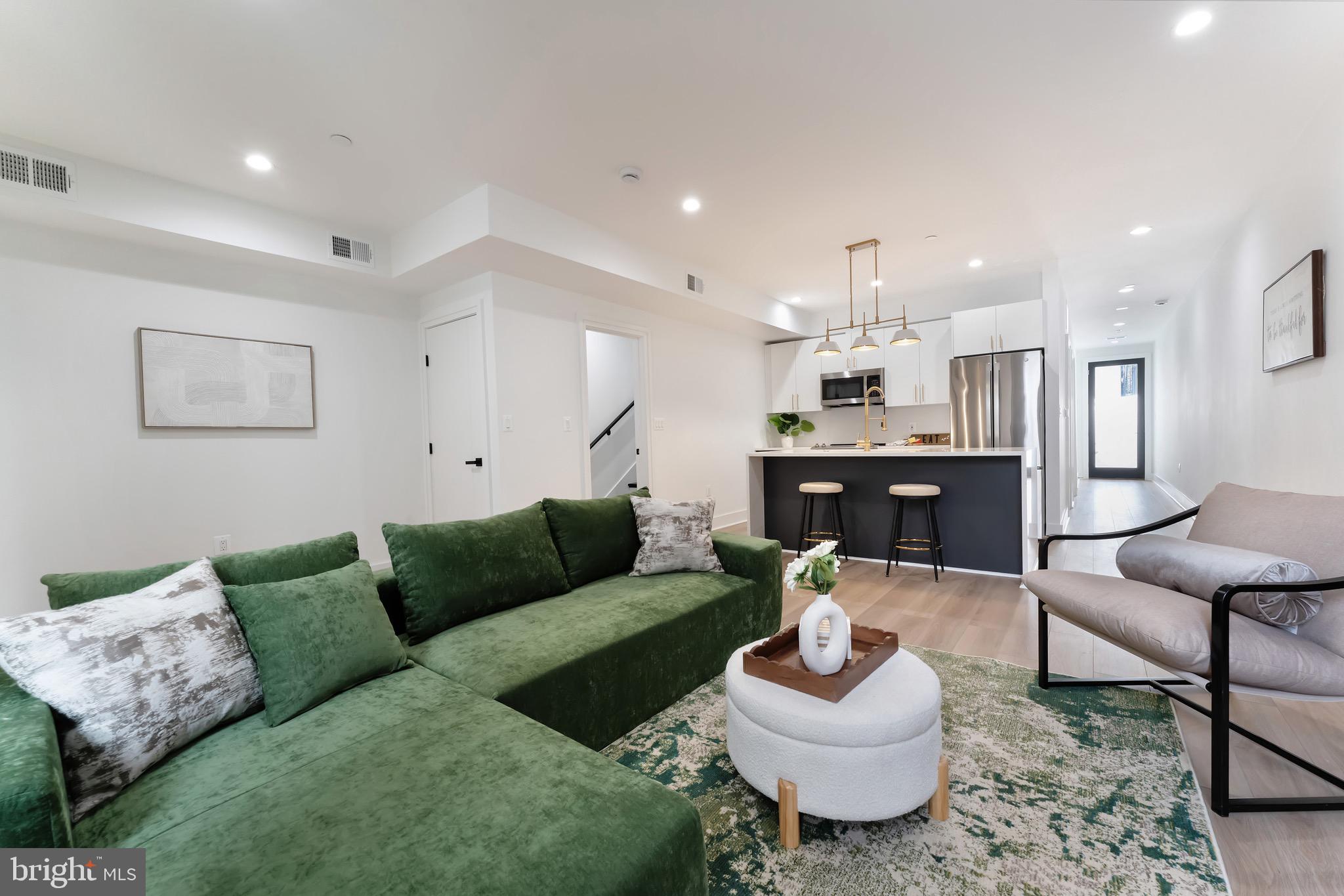 4411 1/2 ILLINOIS AVENUE NW