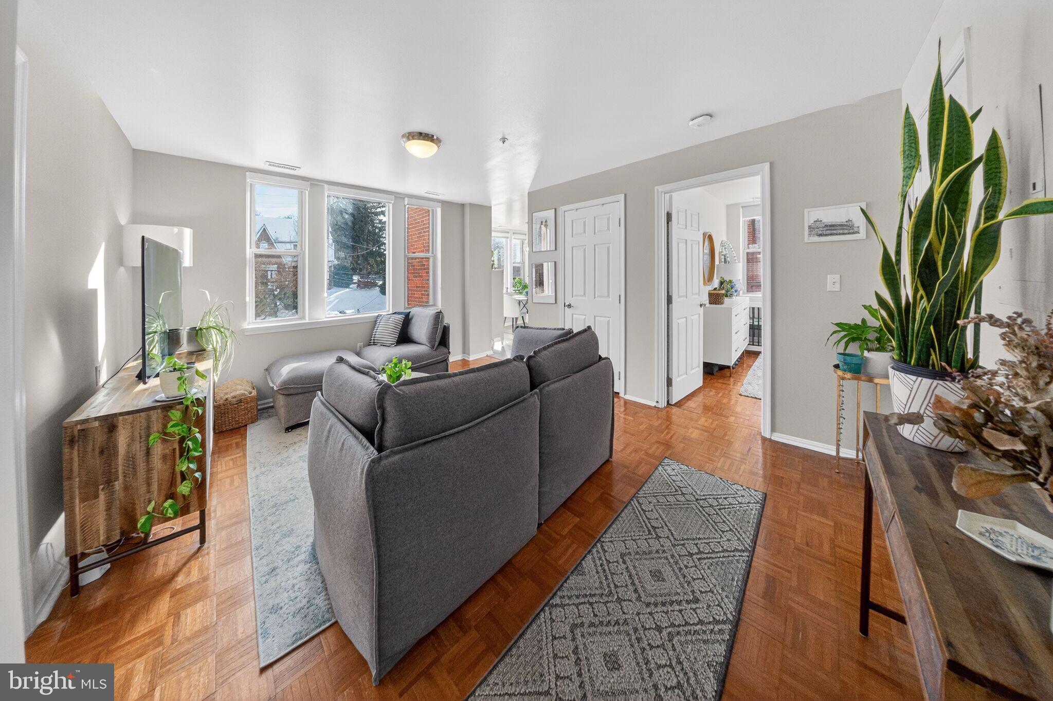 1218 PERRY STREET NE 201