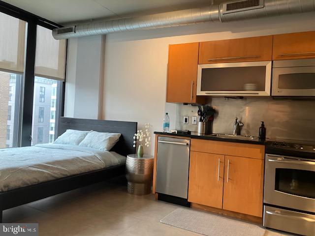 1133 14TH STREET NW 905
