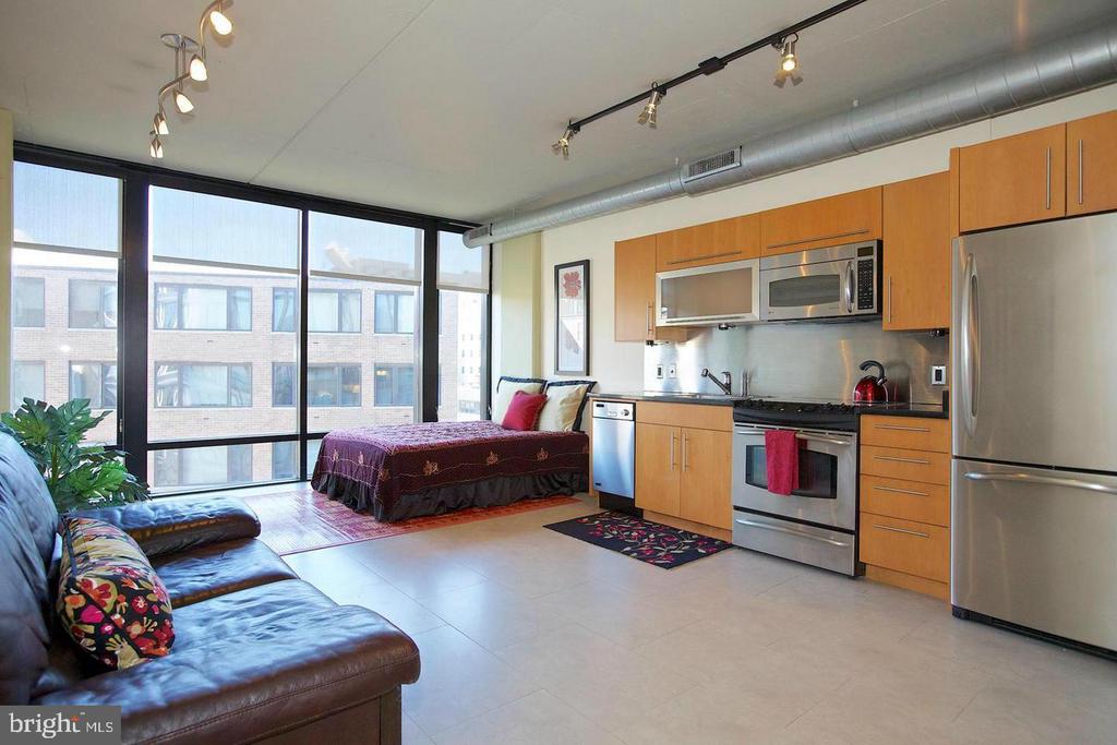 1133 14TH STREET NW 905