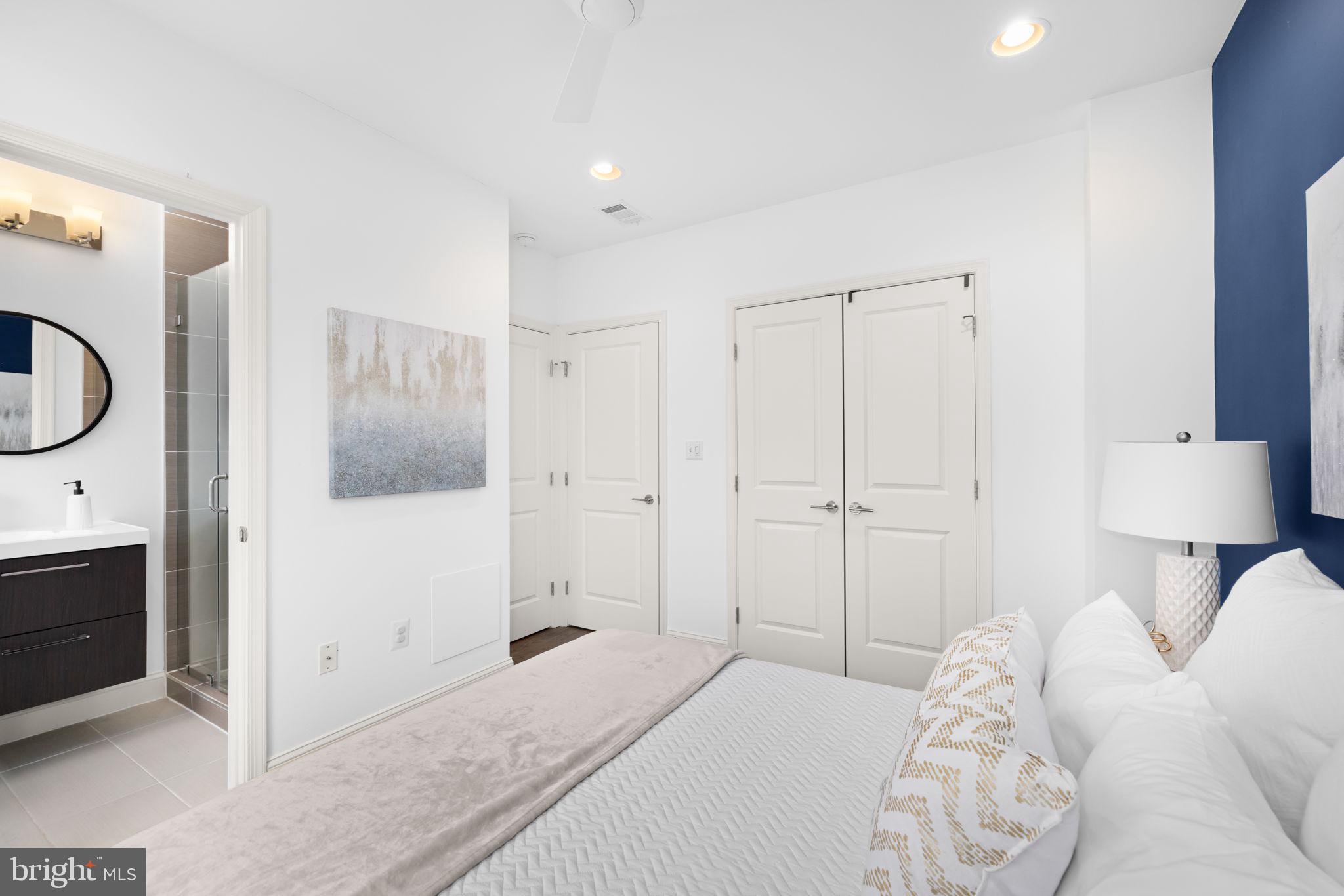 758 GRESHAM PLACE NW