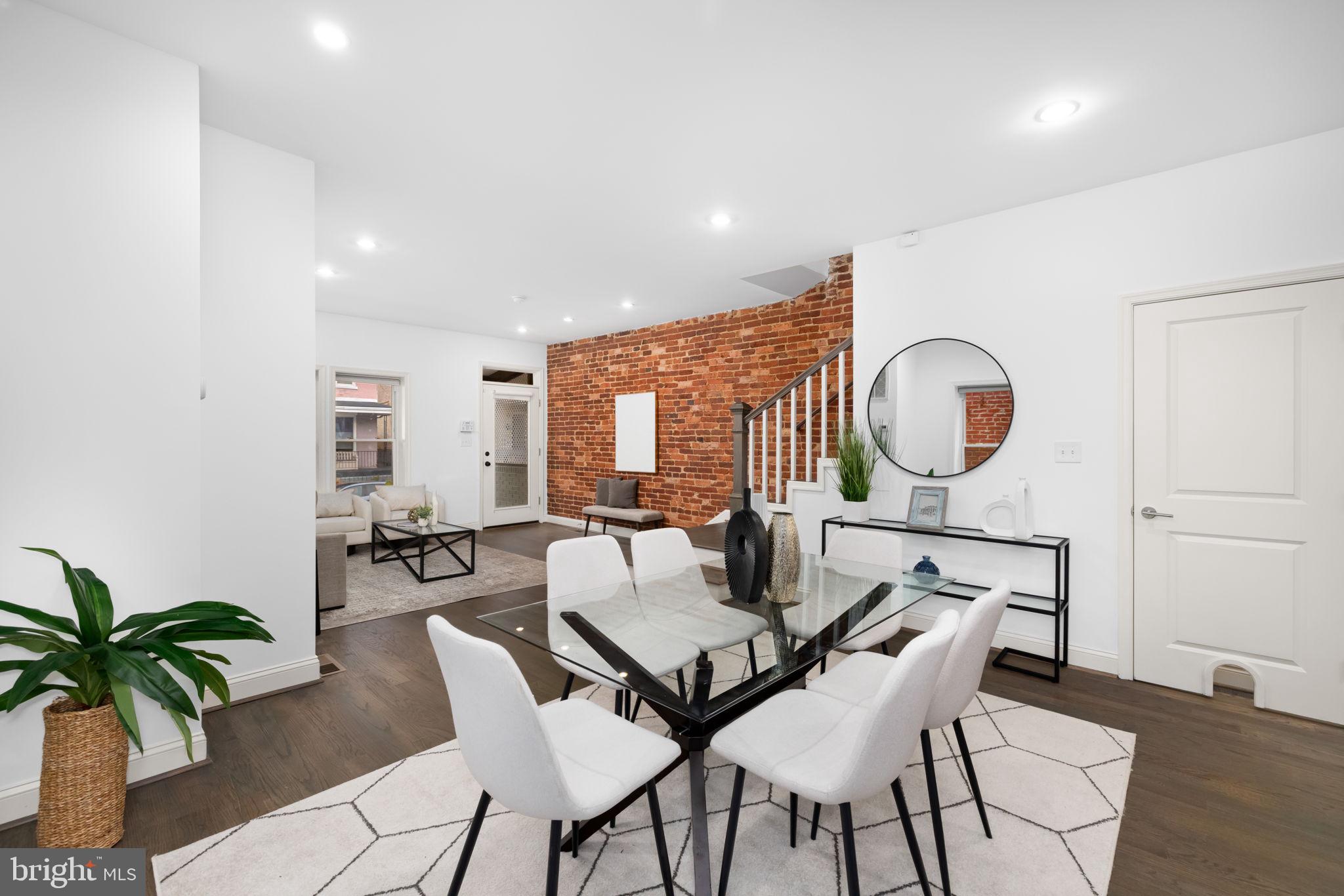 758 GRESHAM PLACE NW