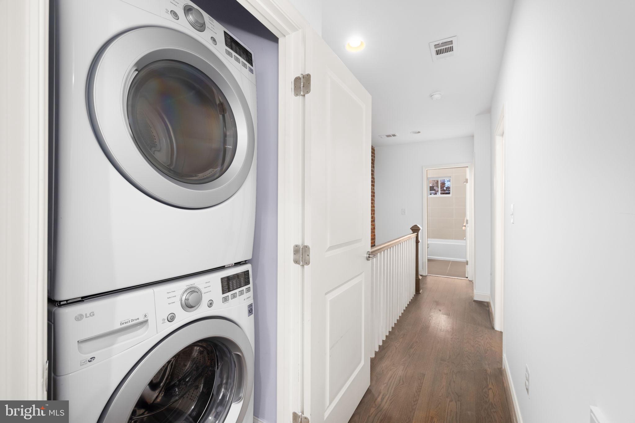 758 GRESHAM PLACE NW