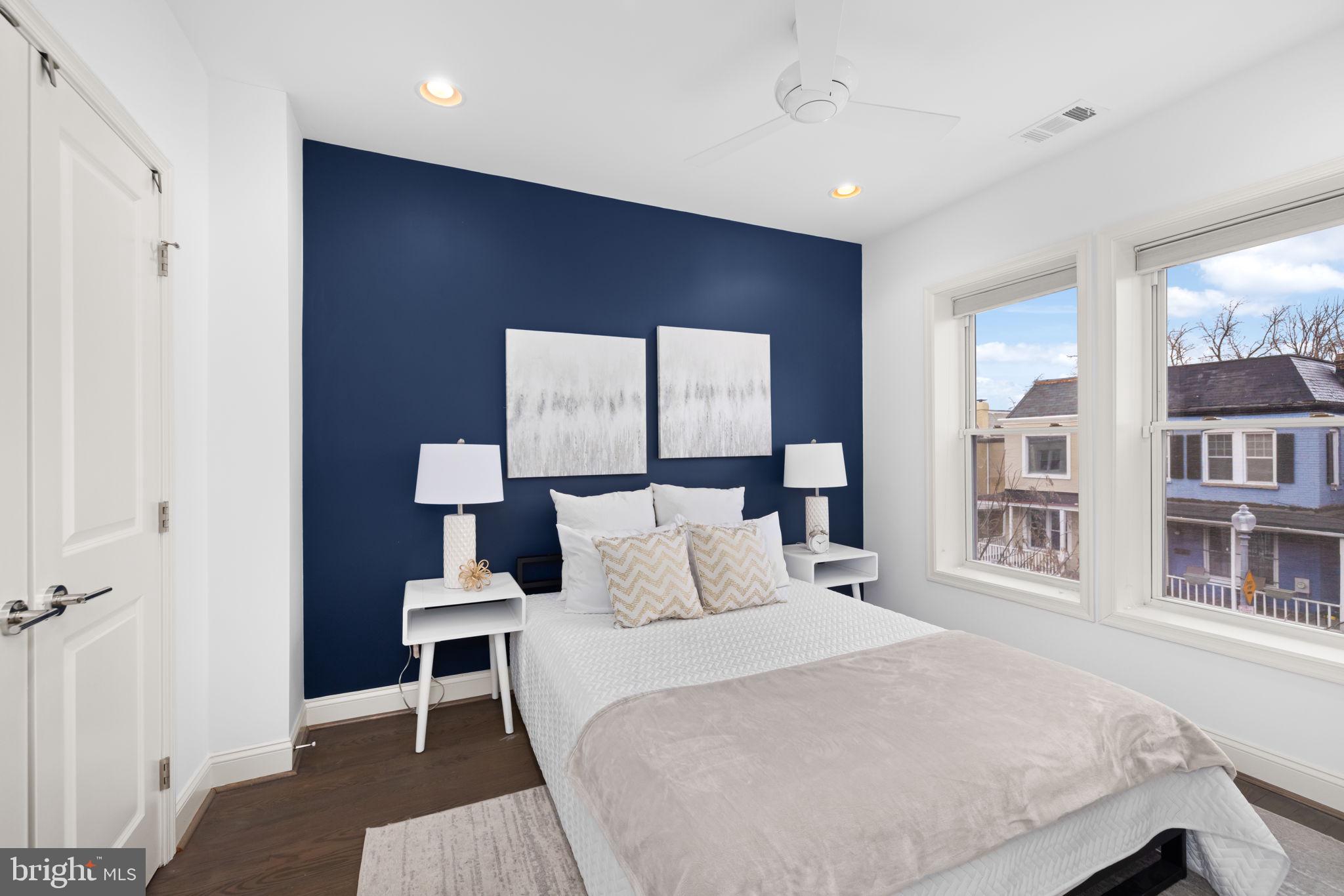 758 GRESHAM PLACE NW