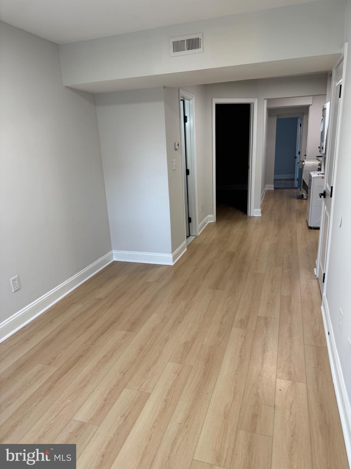 1250 QUEEN STREET NE 2