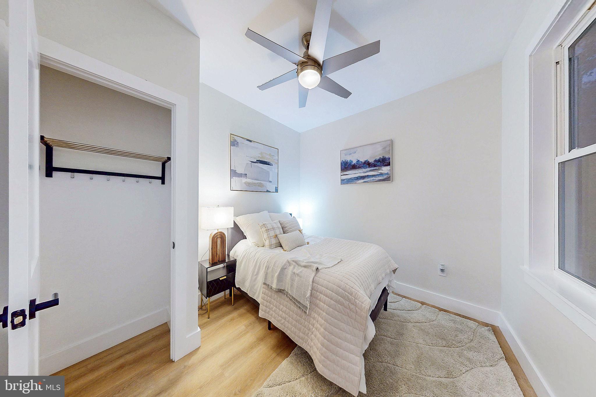 2806 FRANKLIN STREET NE