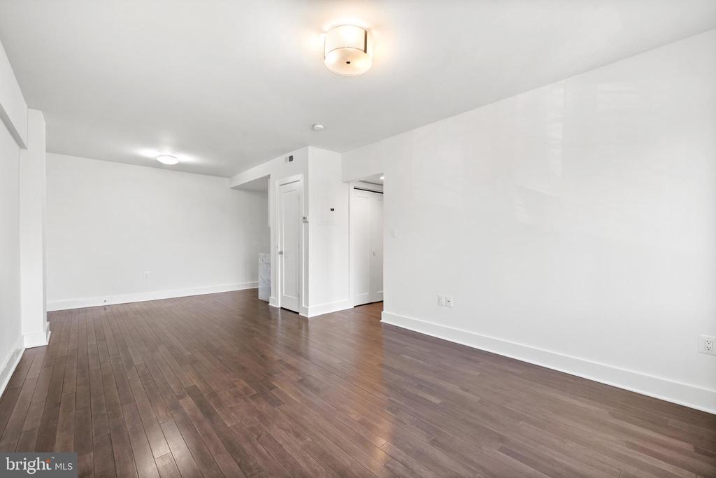 110 GALLATIN STREET NW 11