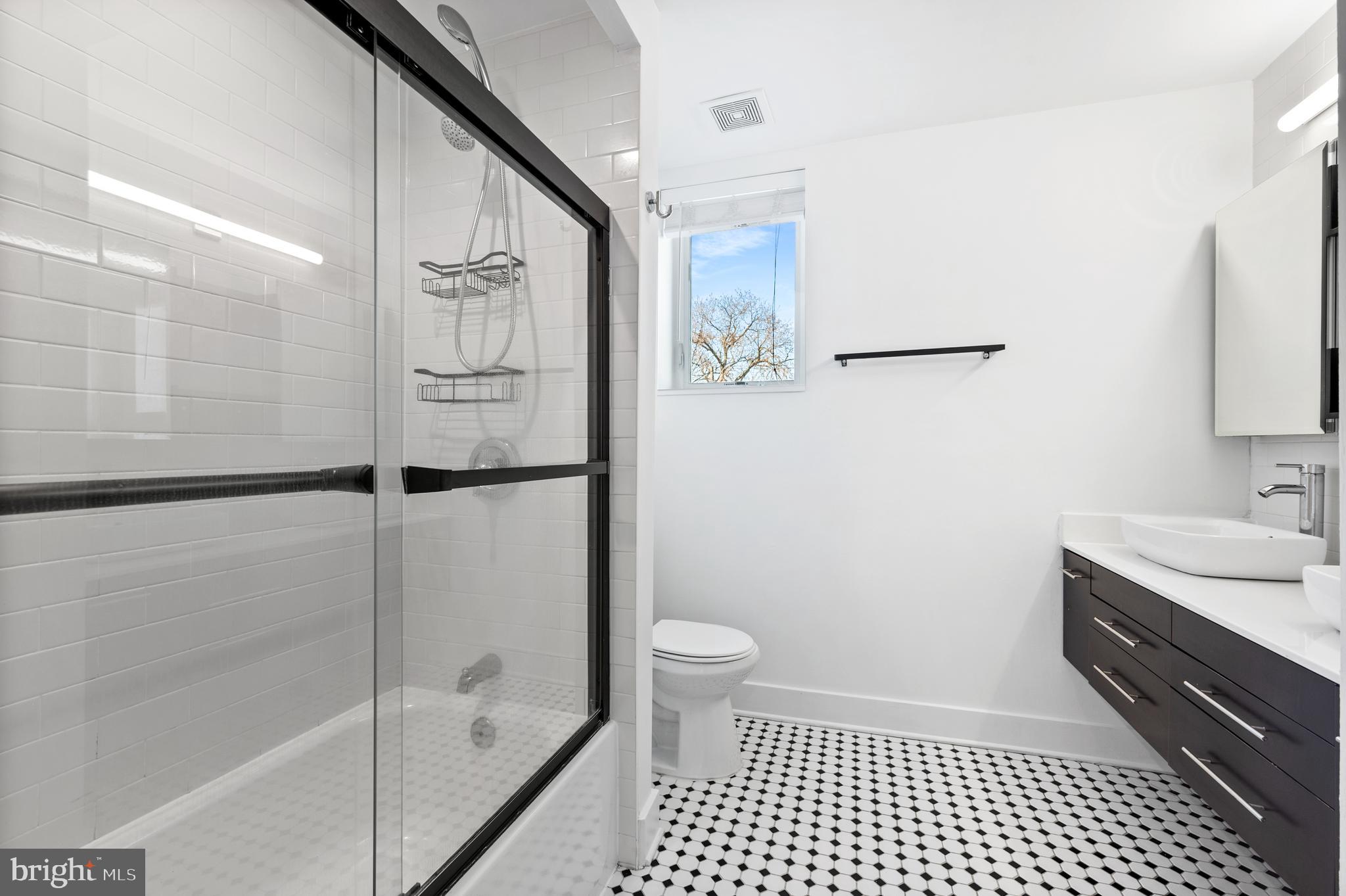 110 GALLATIN STREET NW 11