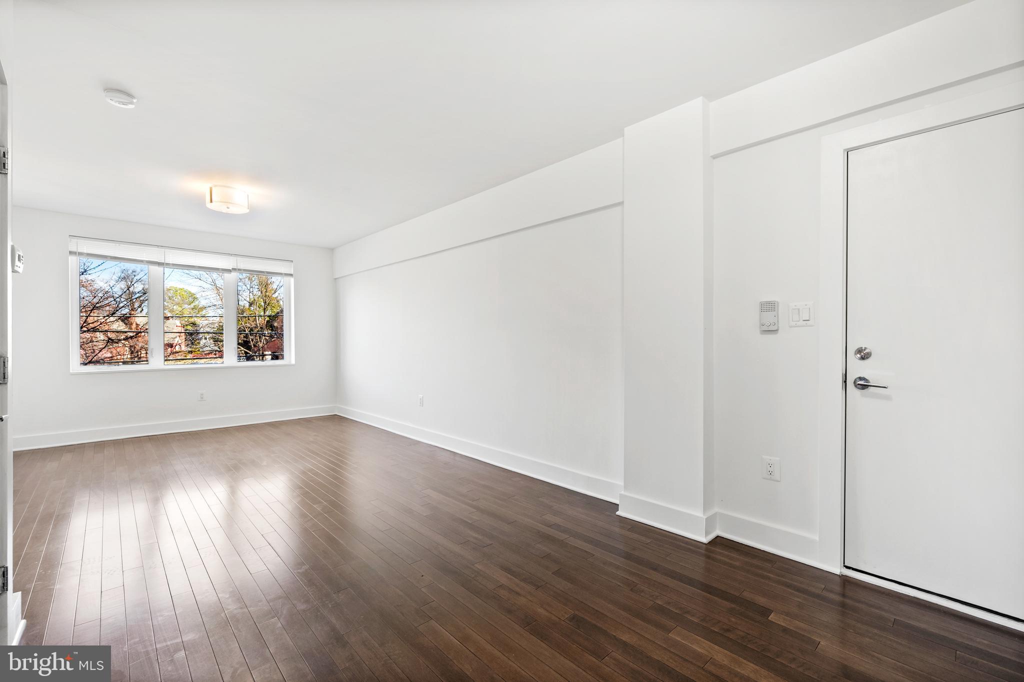 110 GALLATIN STREET NW 11