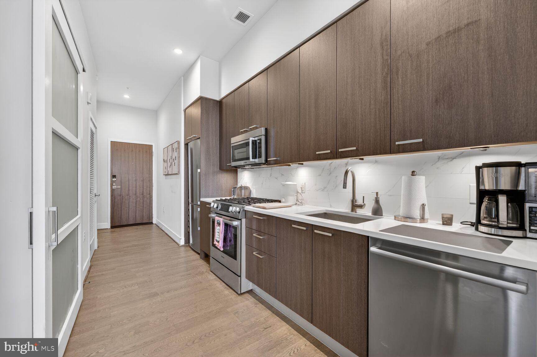 525 WATER STREET SW 314