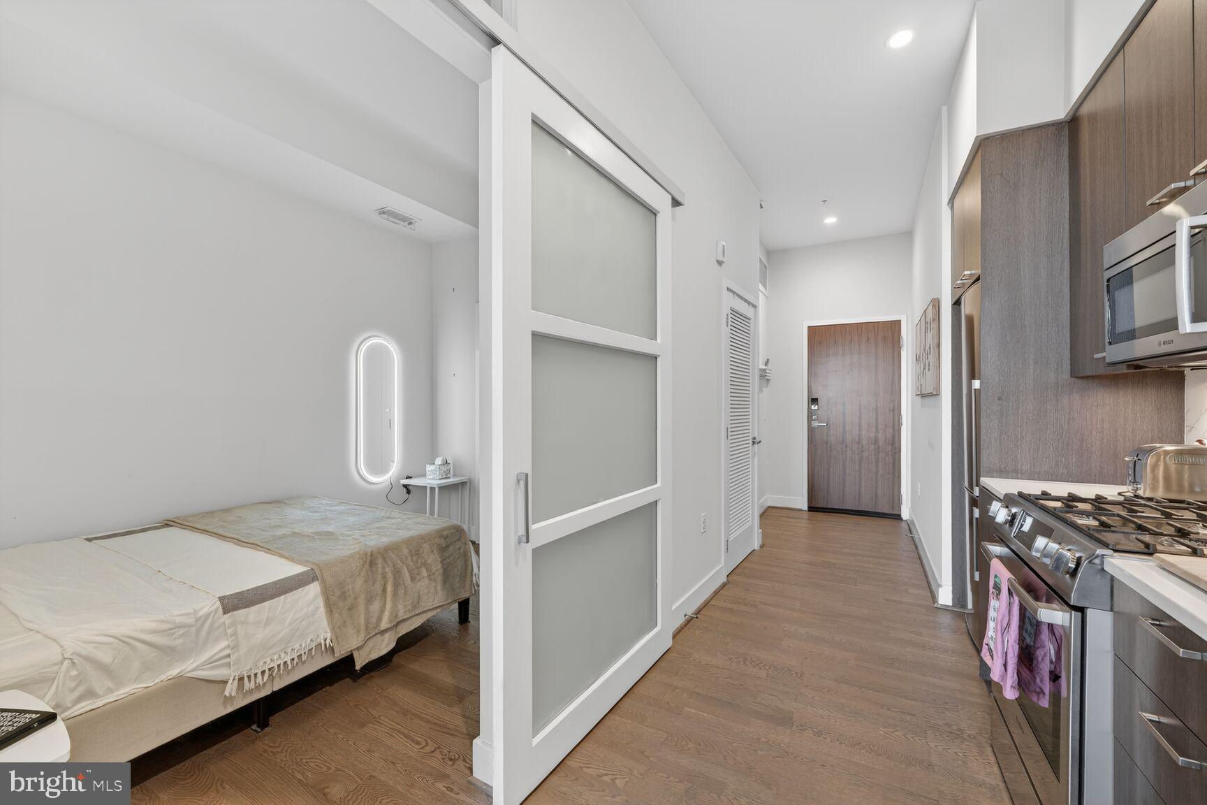 525 WATER STREET SW 314