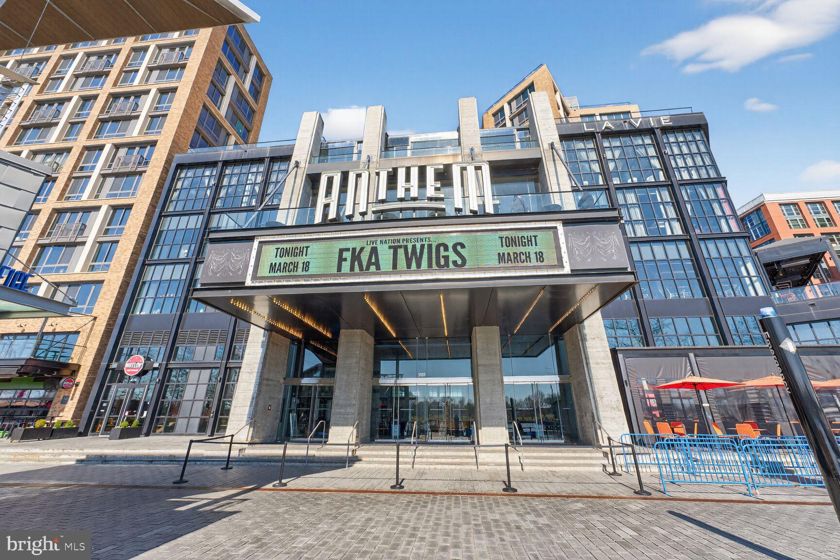 525 WATER STREET SW 314