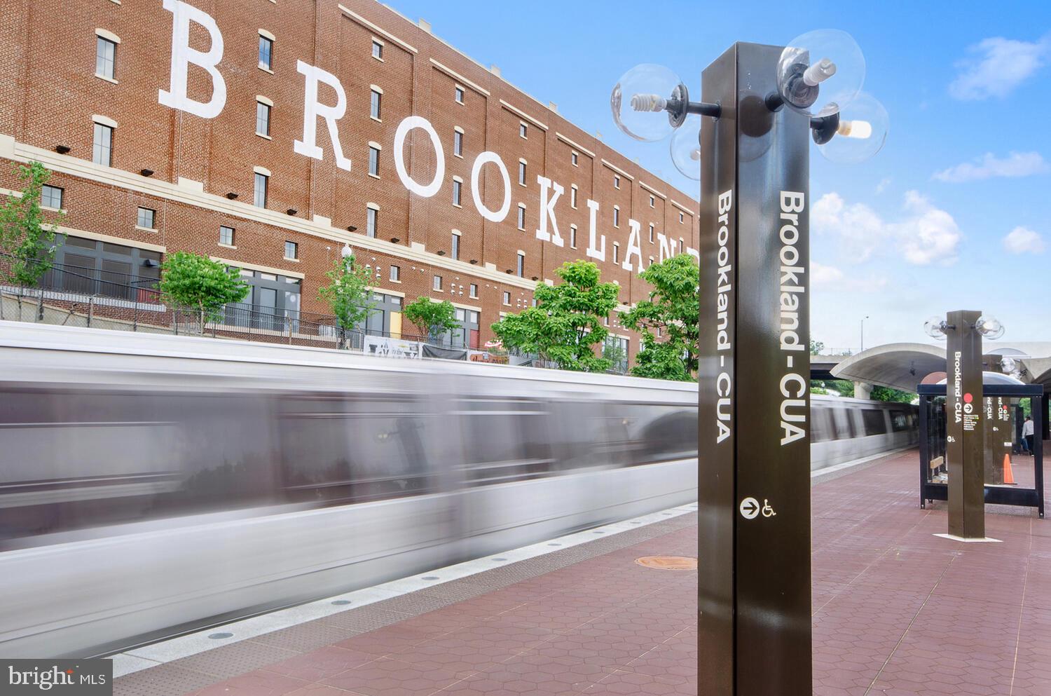 1218 PERRY STREET NE 201