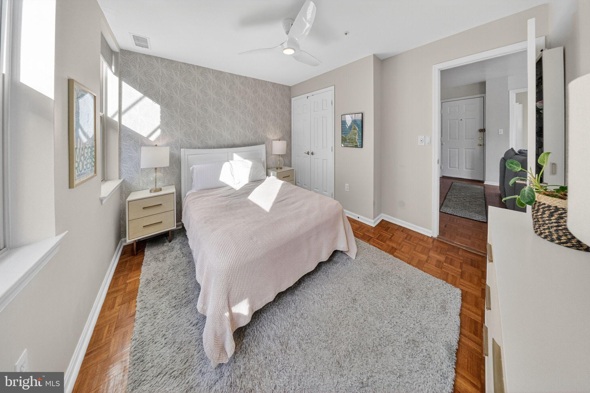 1218 PERRY STREET NE 201