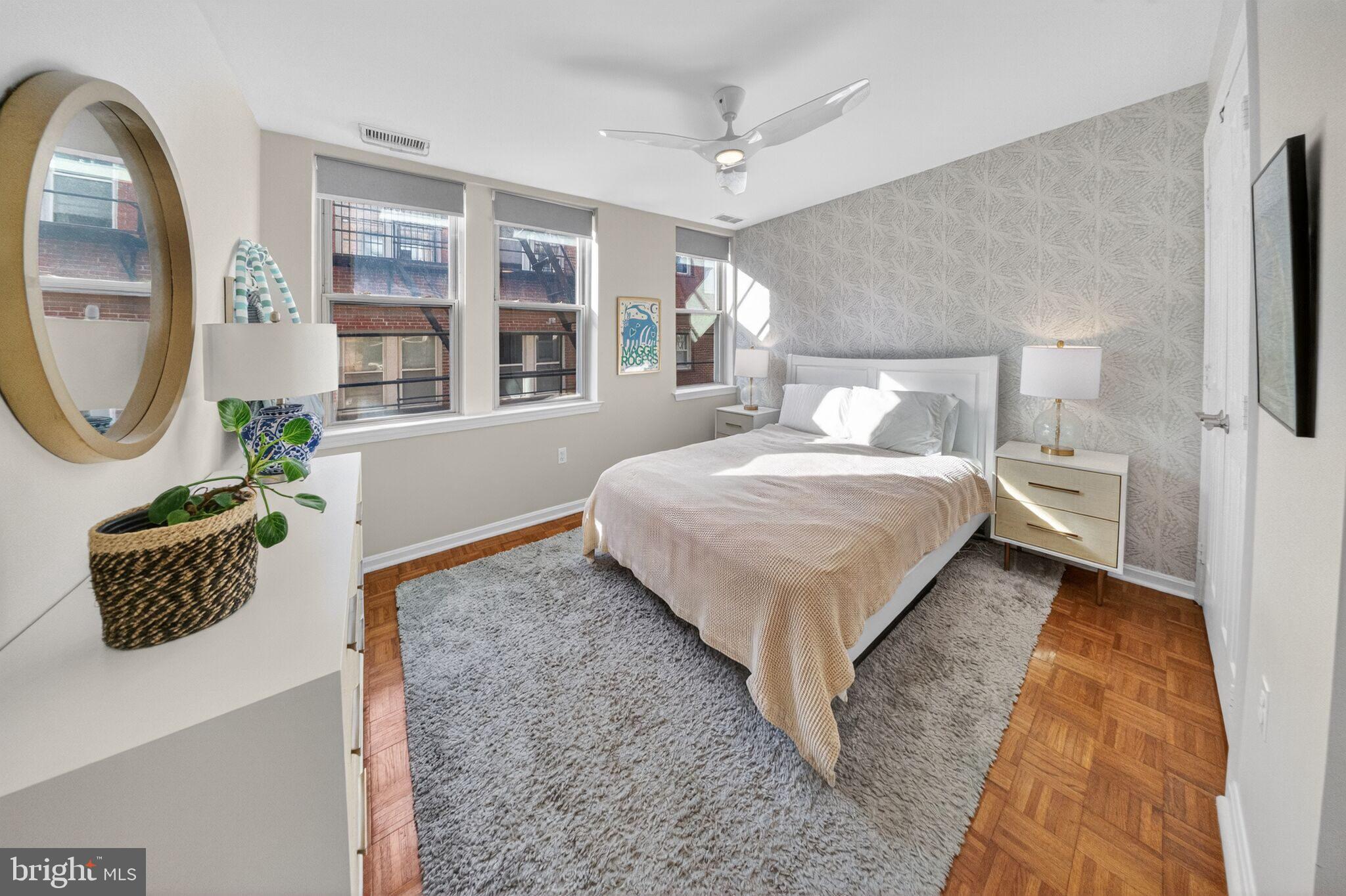 1218 PERRY STREET NE 201