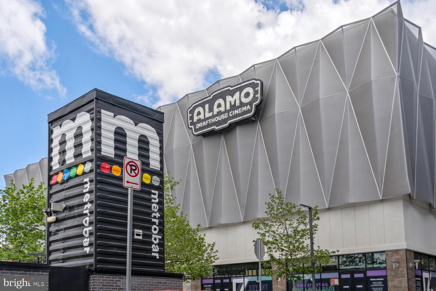 1218 PERRY STREET NE 201