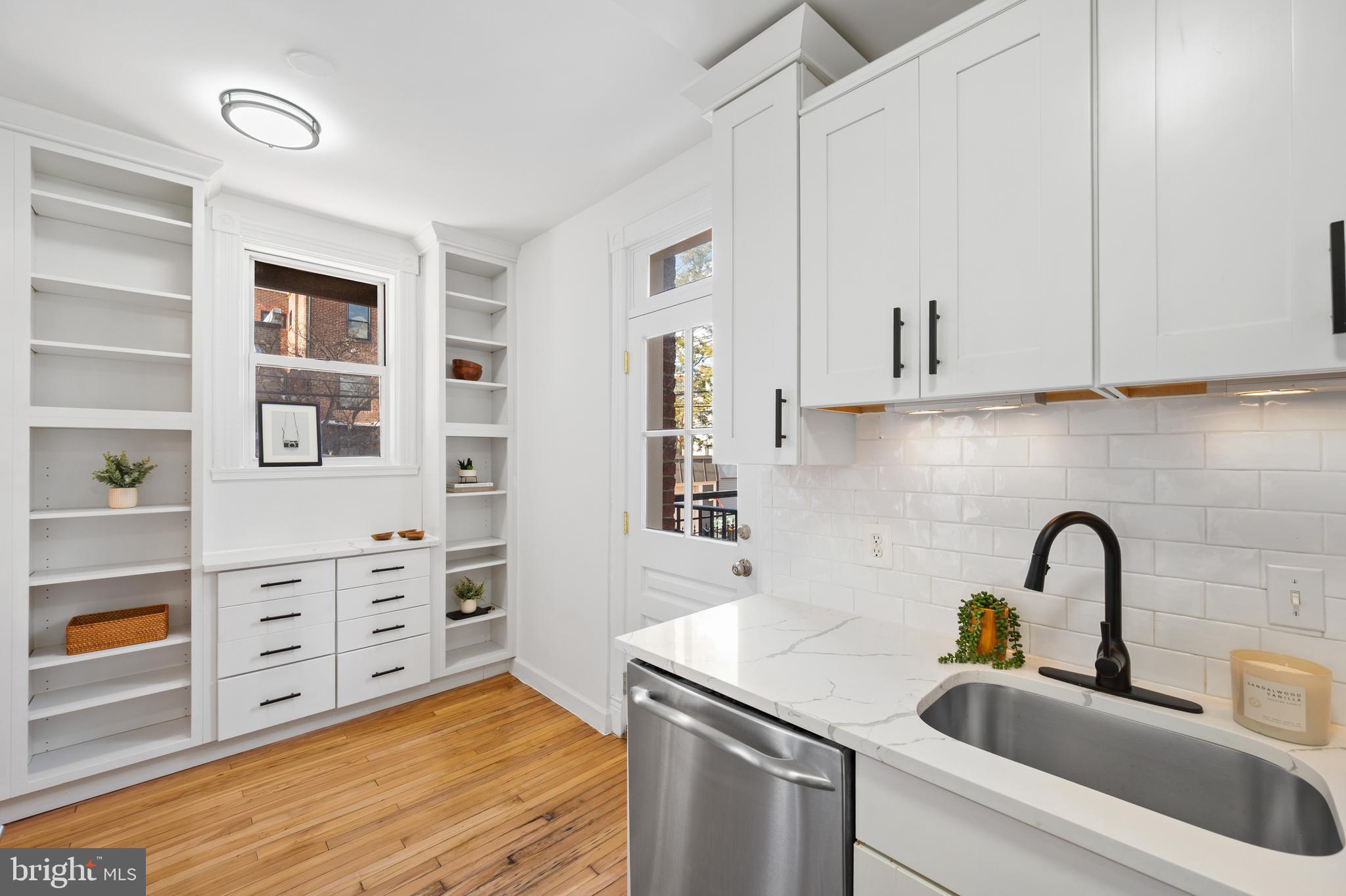 116 6TH STREET NE 105