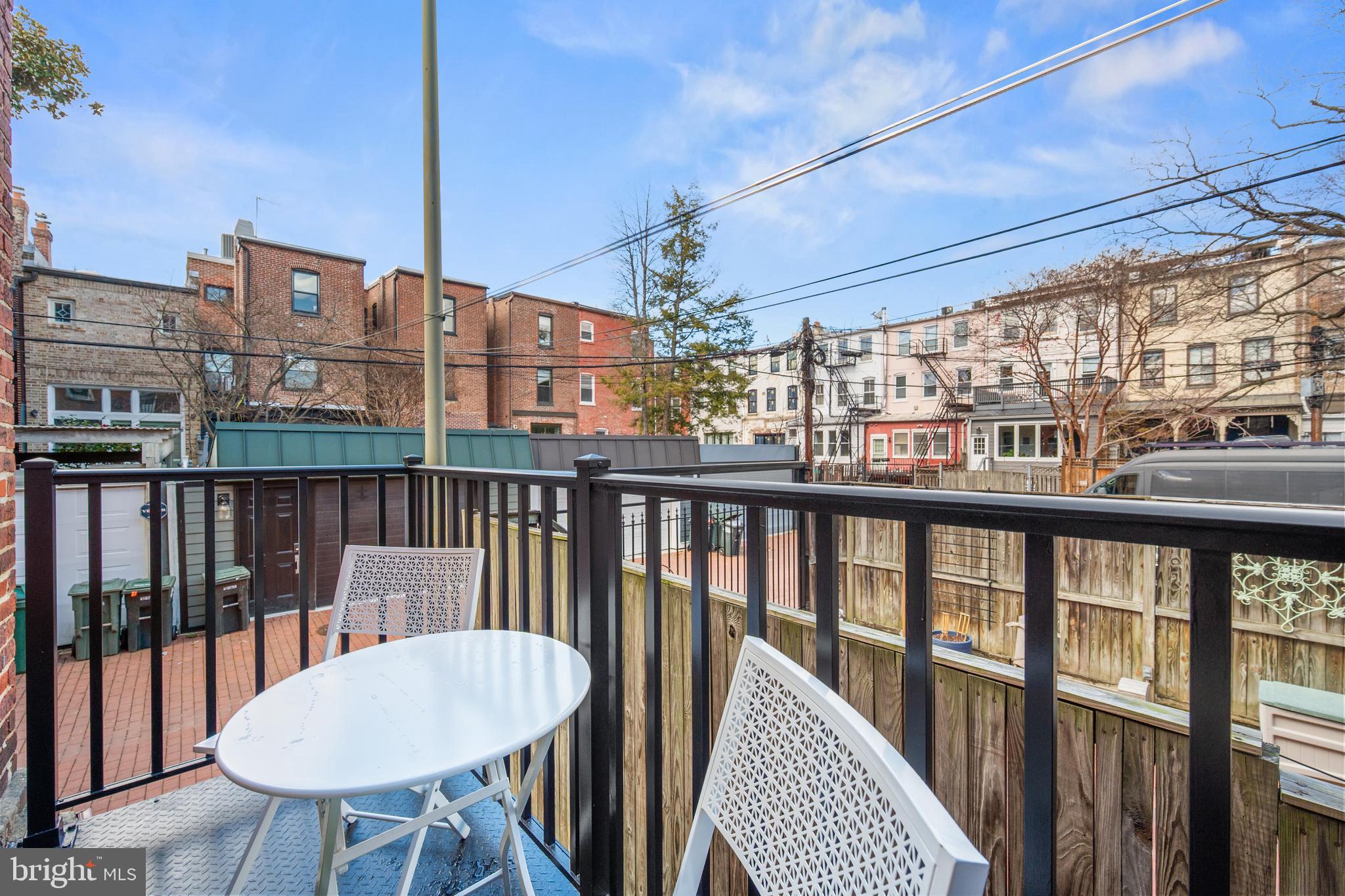 116 6TH STREET NE 105