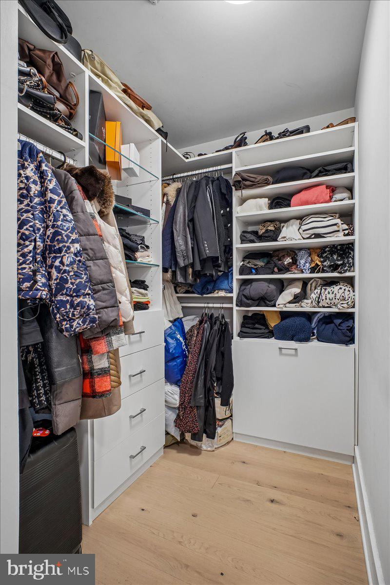 1211 VAN STREET SE 403