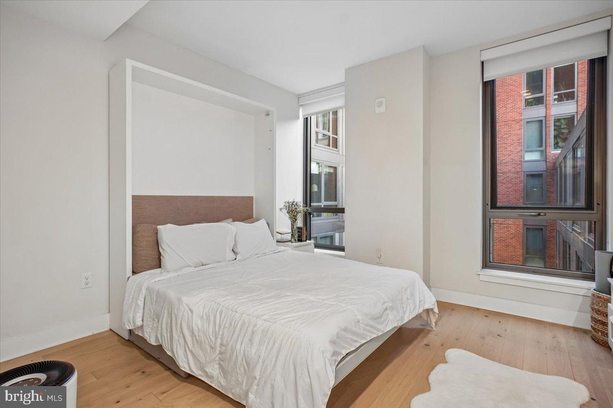 1211 VAN STREET SE 403