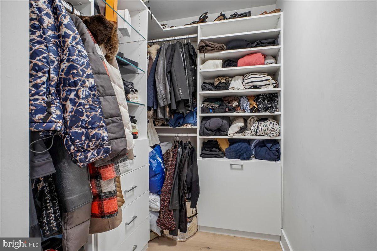 1211 VAN STREET SE 403