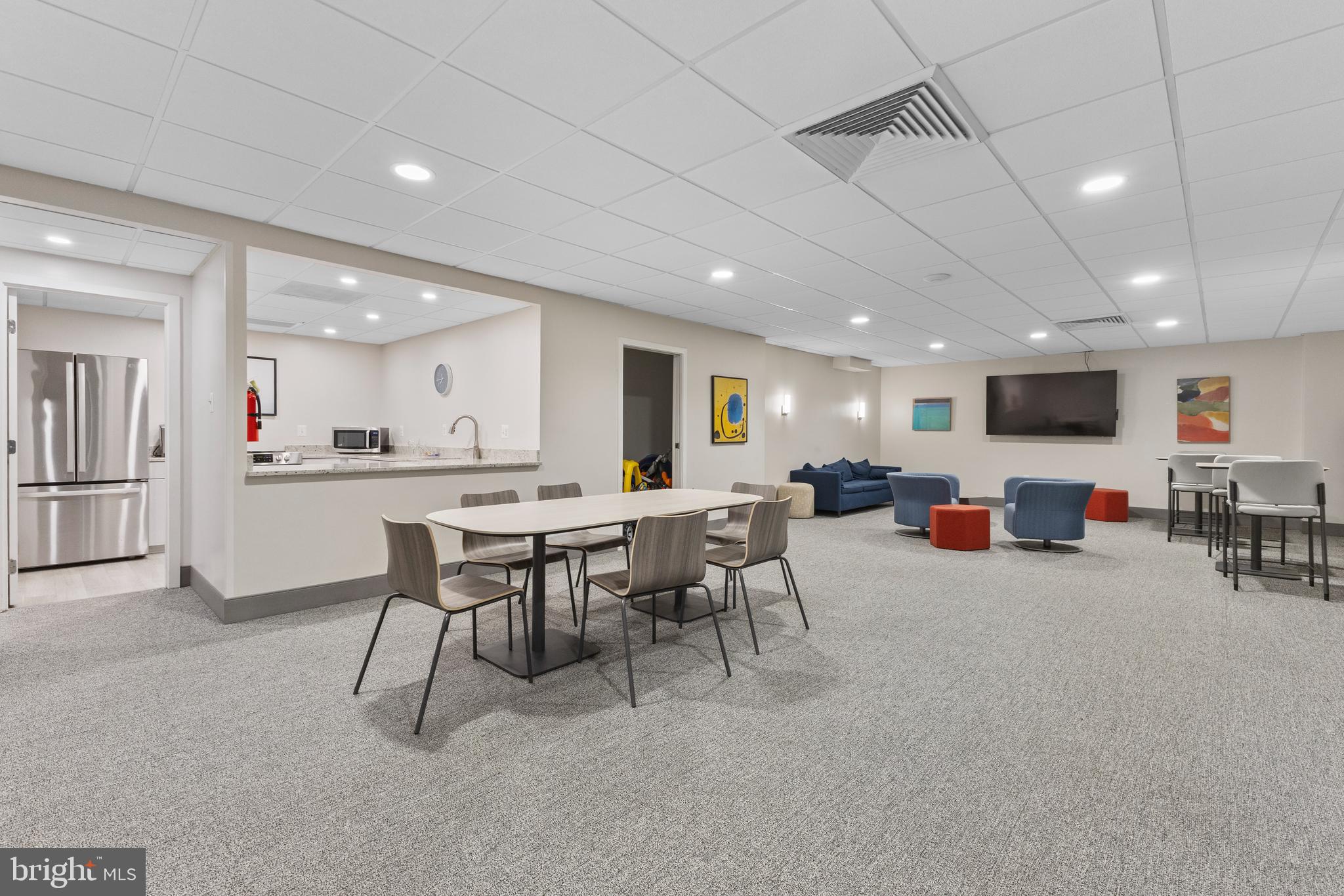 1099 22ND STREET NW 807