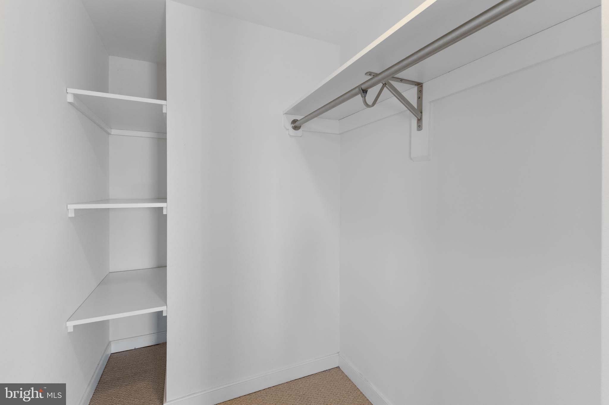 1099 22ND STREET NW 807