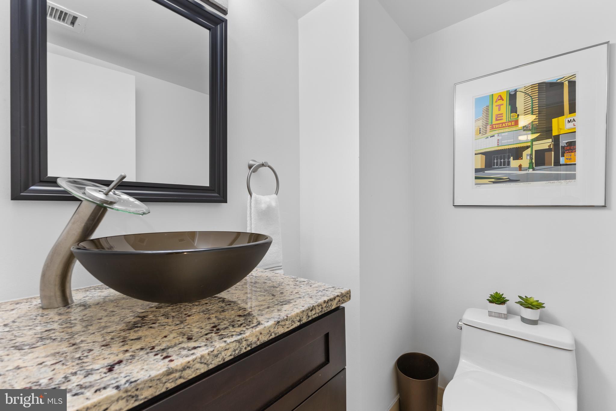 1099 22ND STREET NW 807