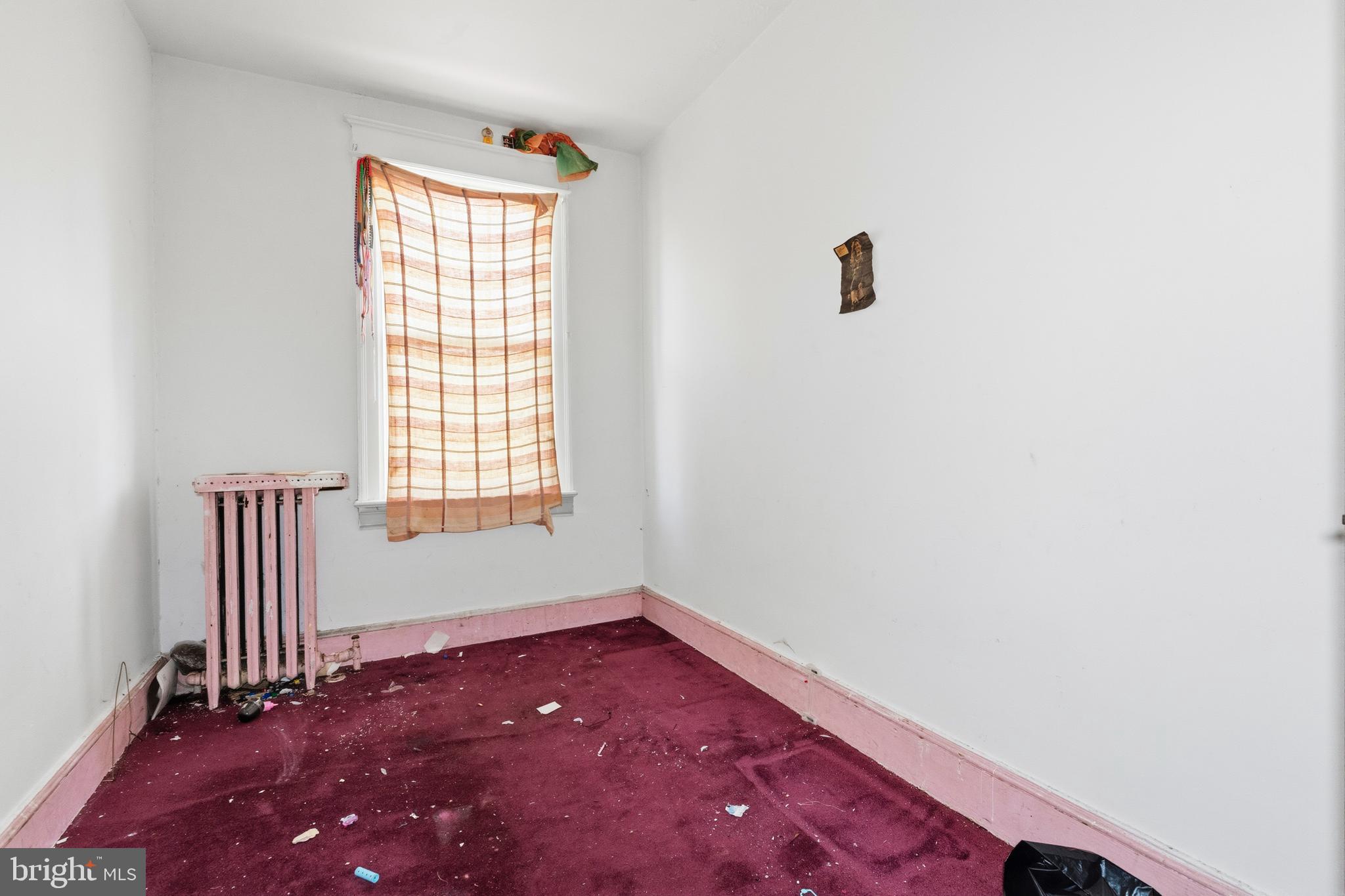 325 BRYANT STREET NE