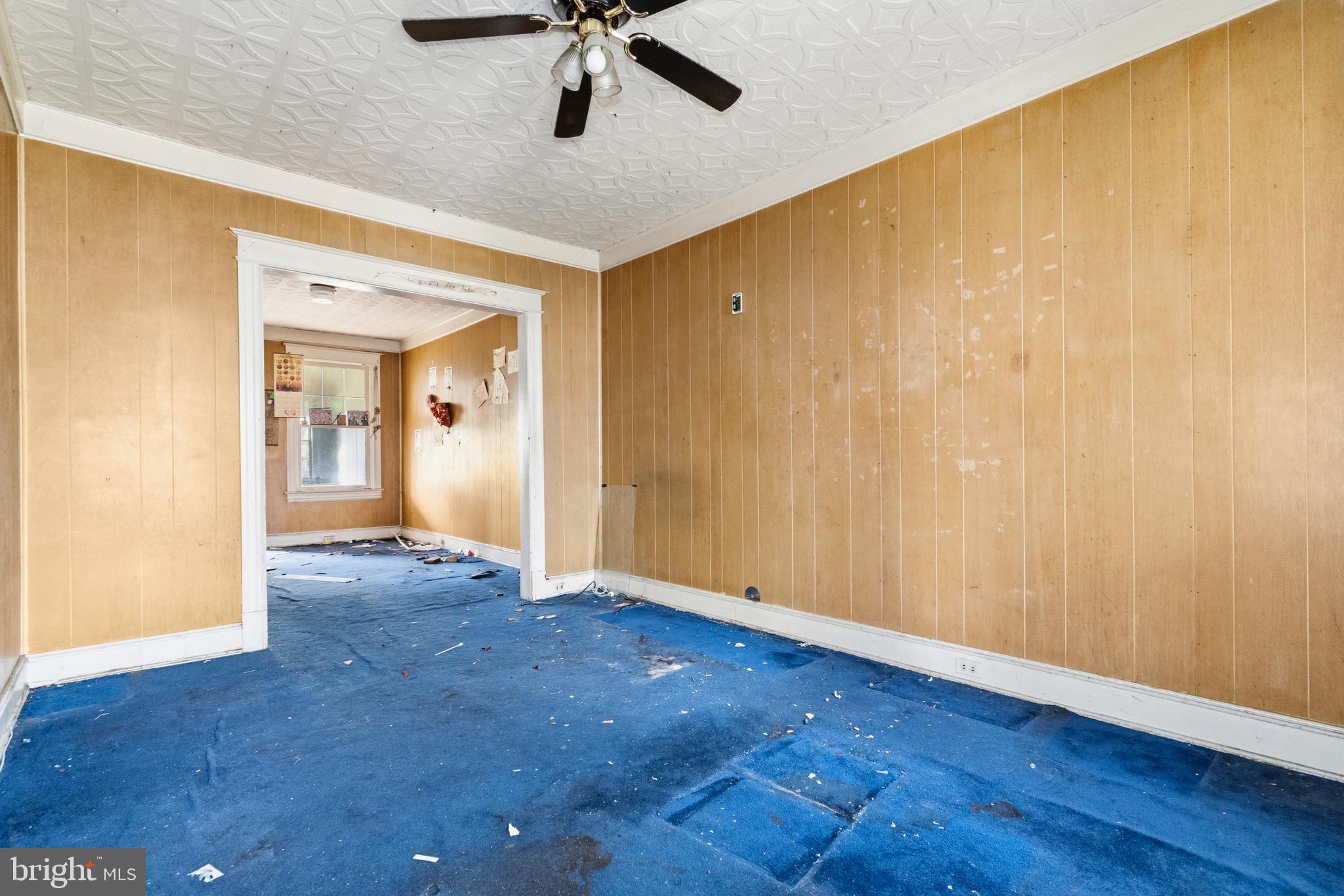 325 BRYANT STREET NE