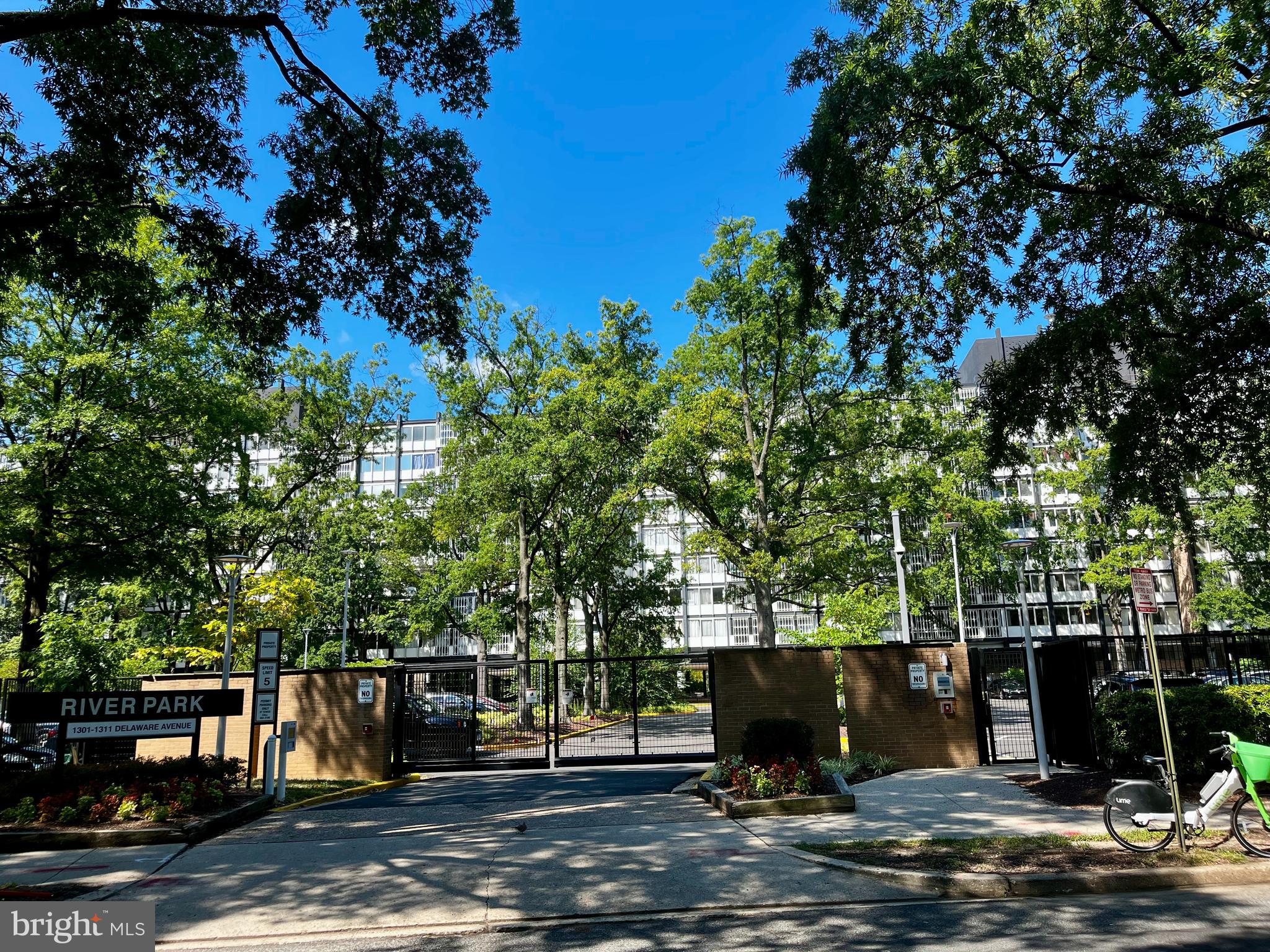 1311 DELAWARE AVENUE SW 137