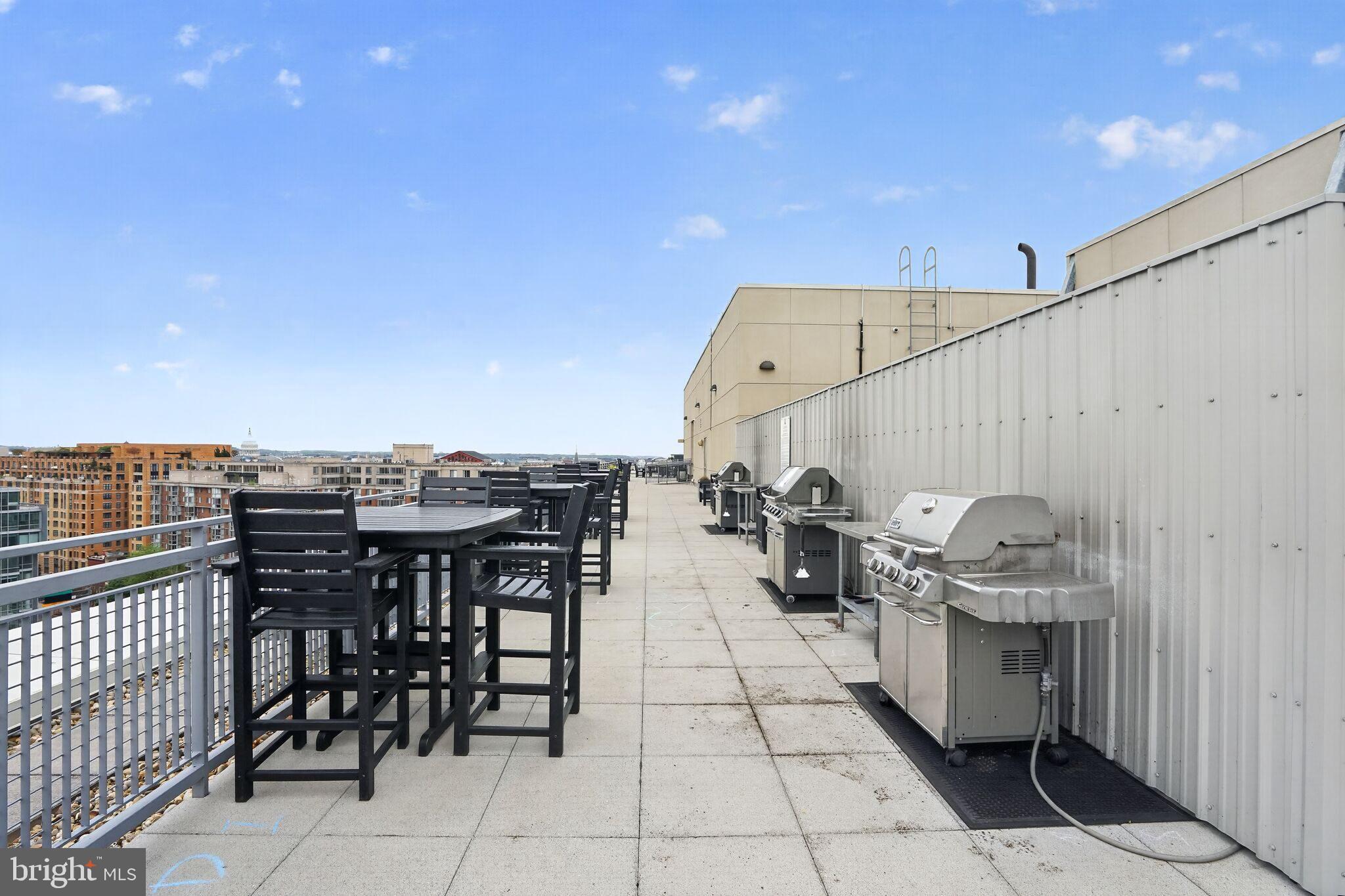 555 MASSACHUSETTS AVENUE NW 1318