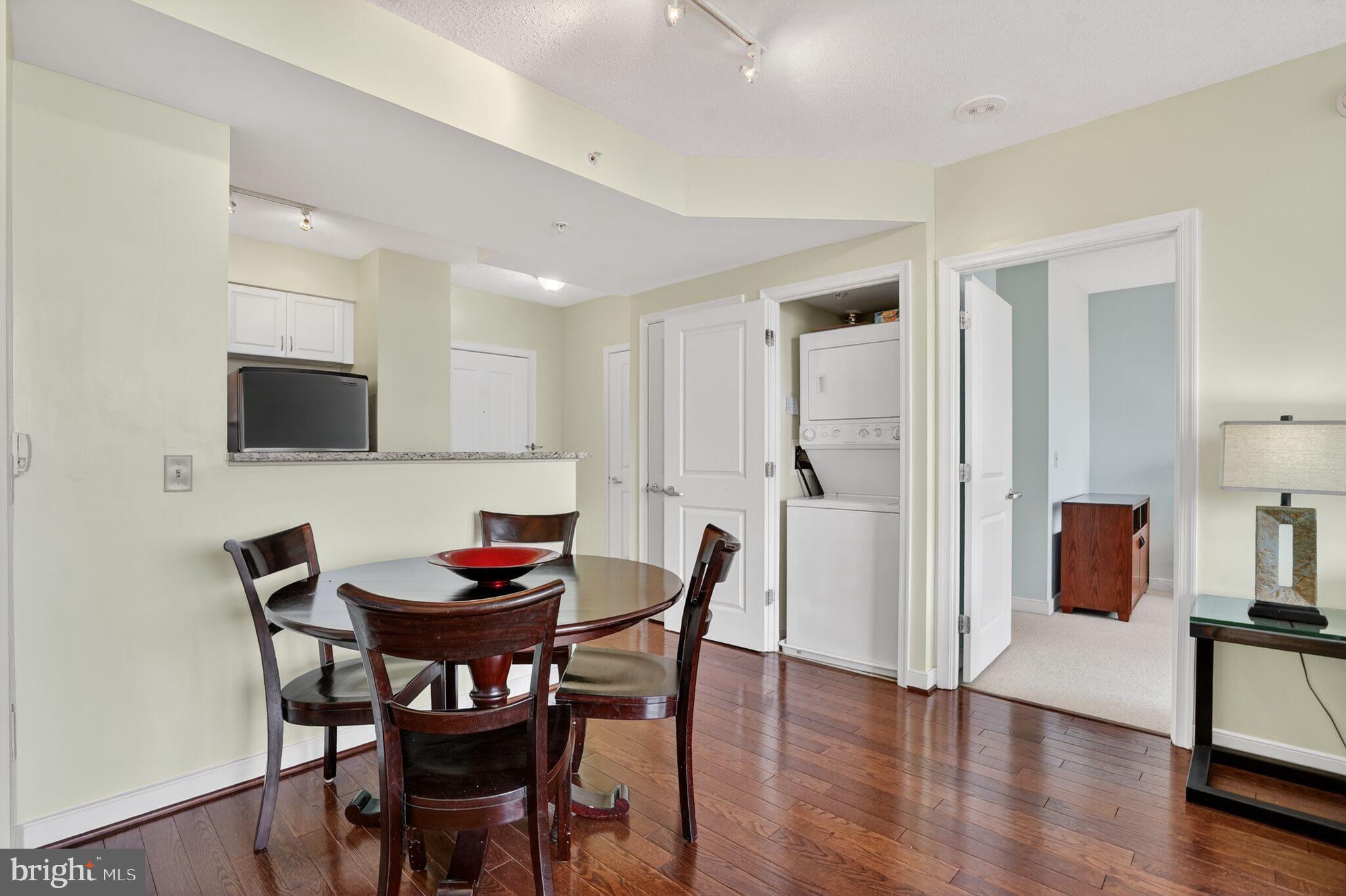 555 MASSACHUSETTS AVENUE NW 1318