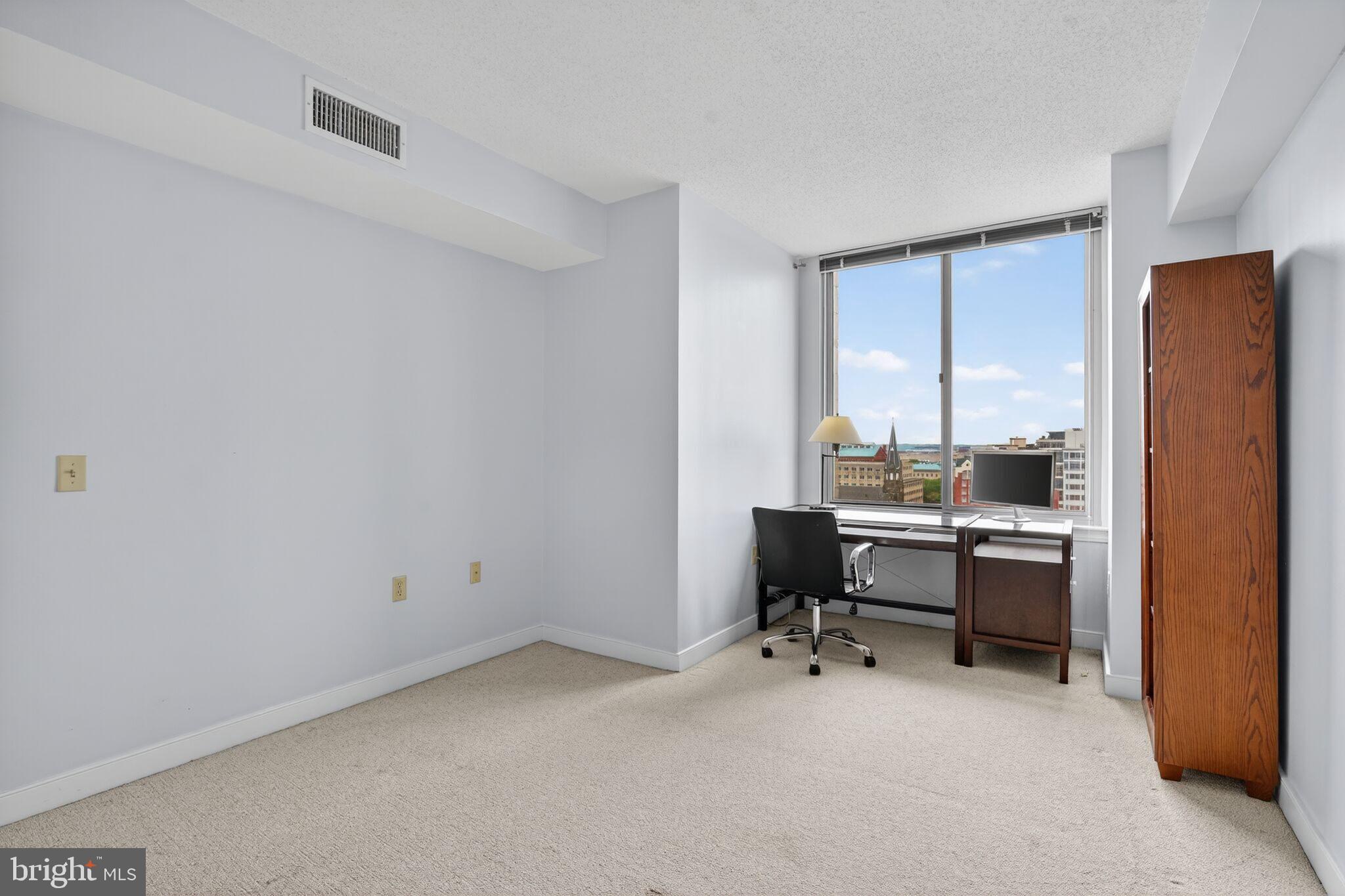 555 MASSACHUSETTS AVENUE NW 1318