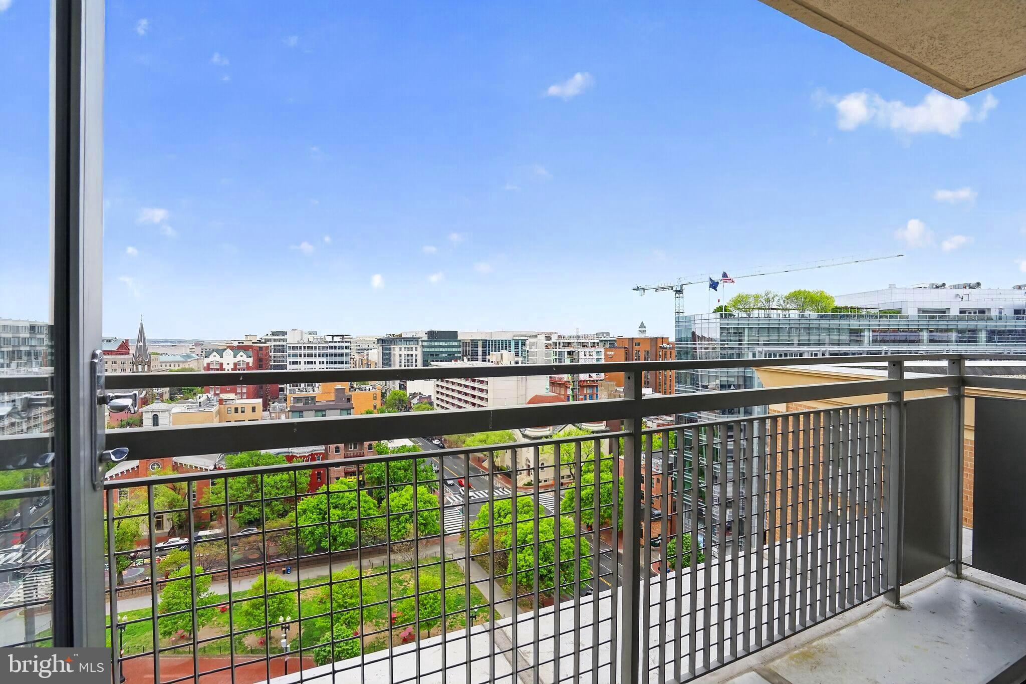 555 MASSACHUSETTS AVENUE NW 1318