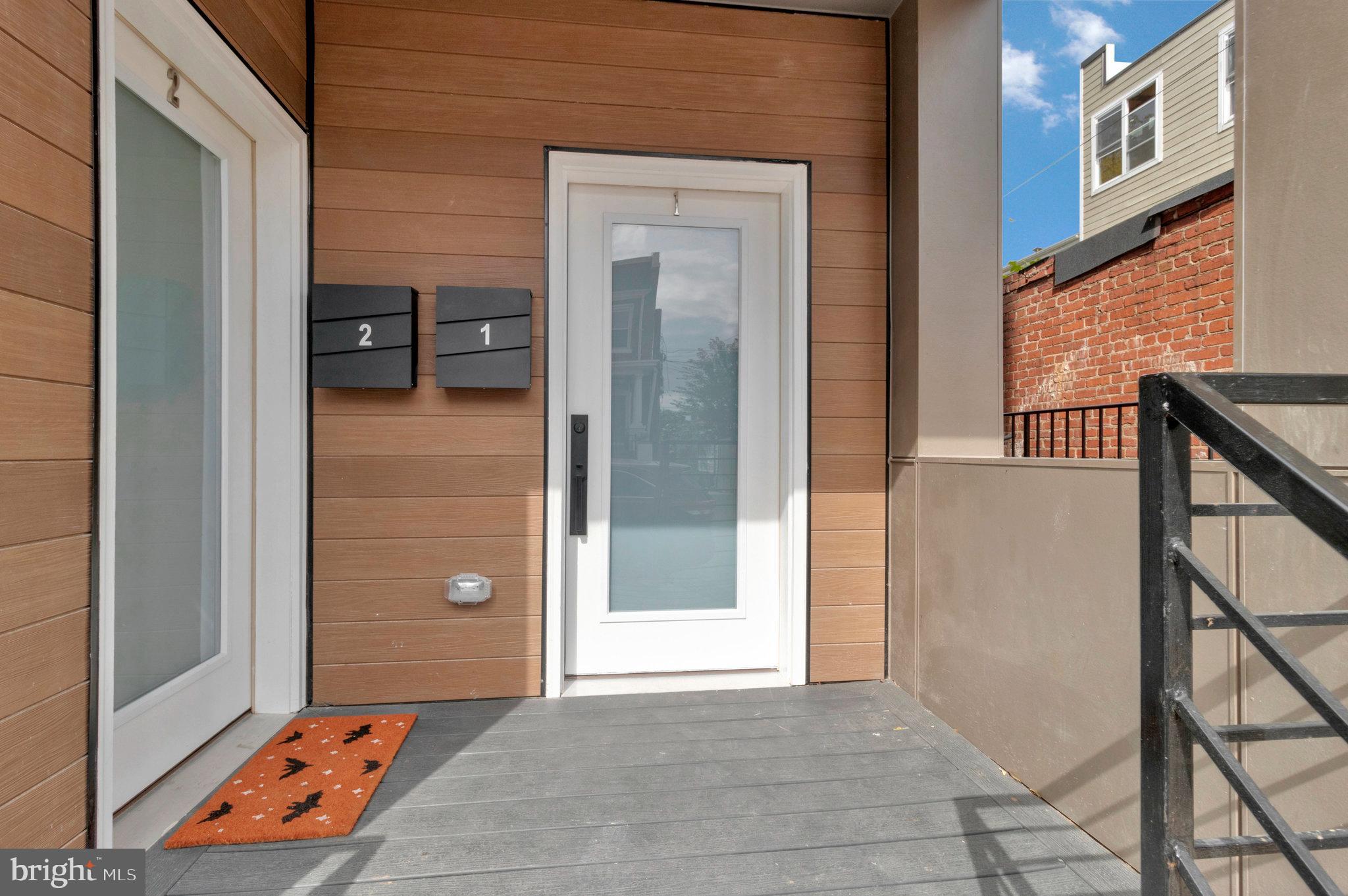 423 LAMONT STREET NW 1