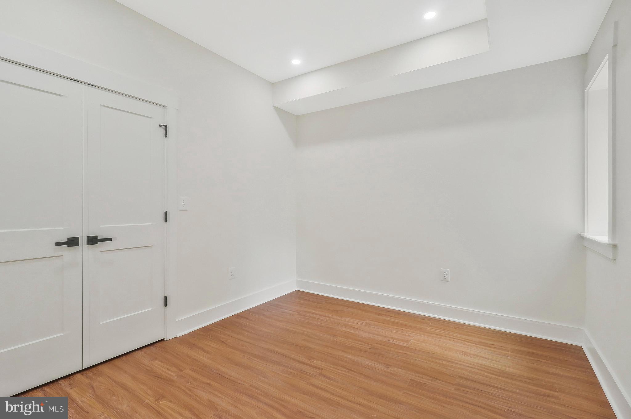 423 LAMONT STREET NW 1