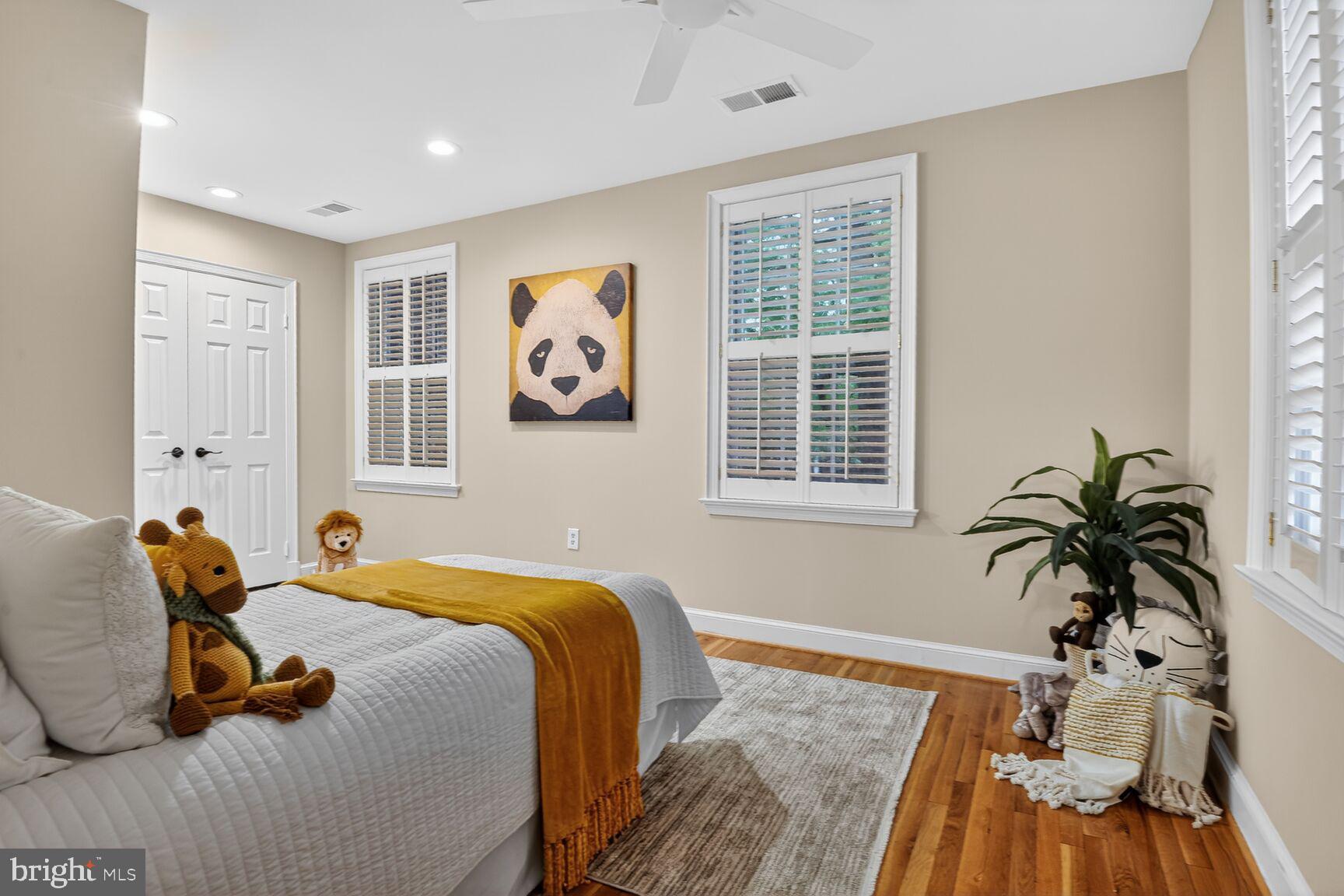 4383 WESTOVER PLACE NW