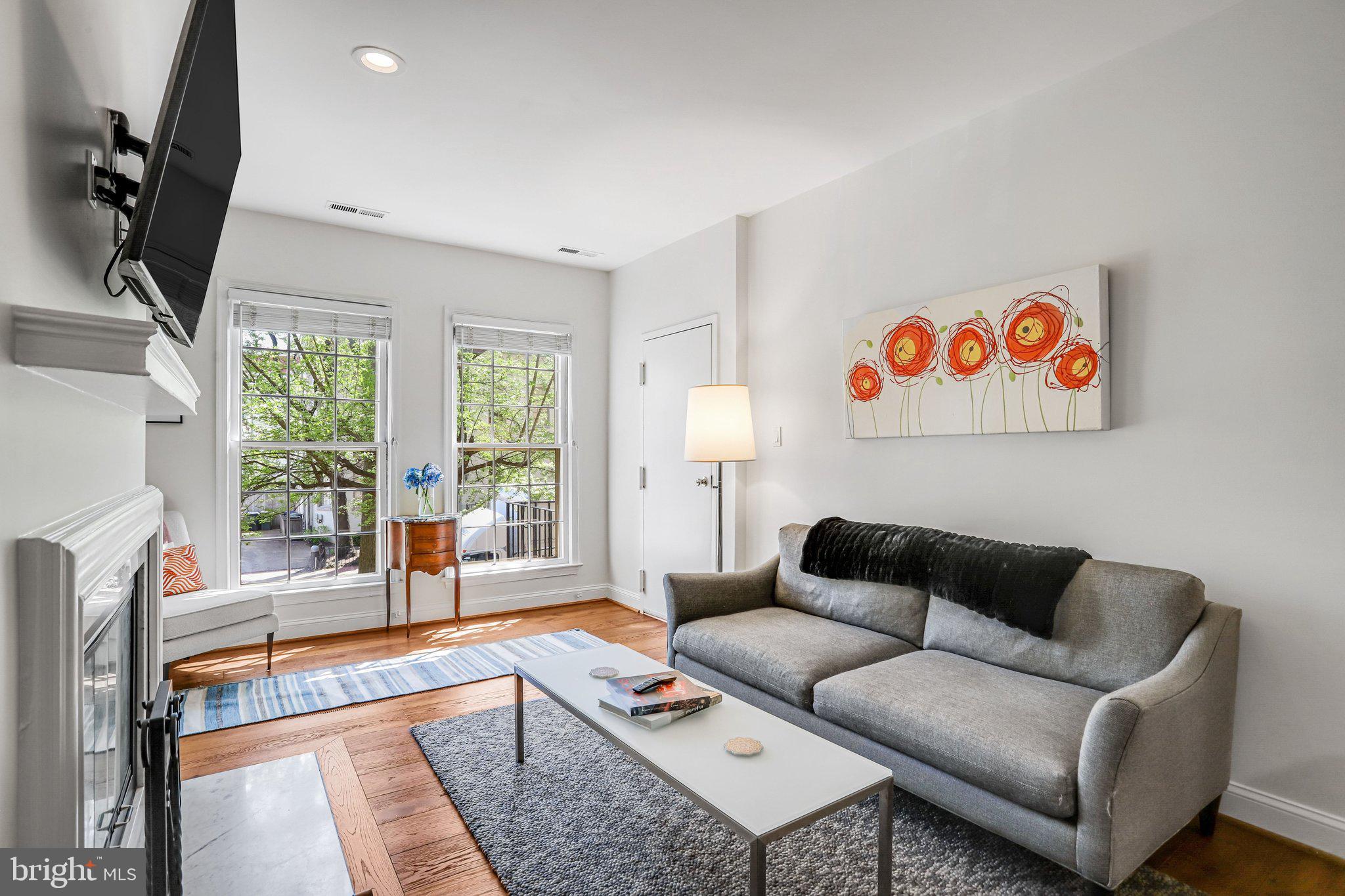 212 3RD STREET NE A