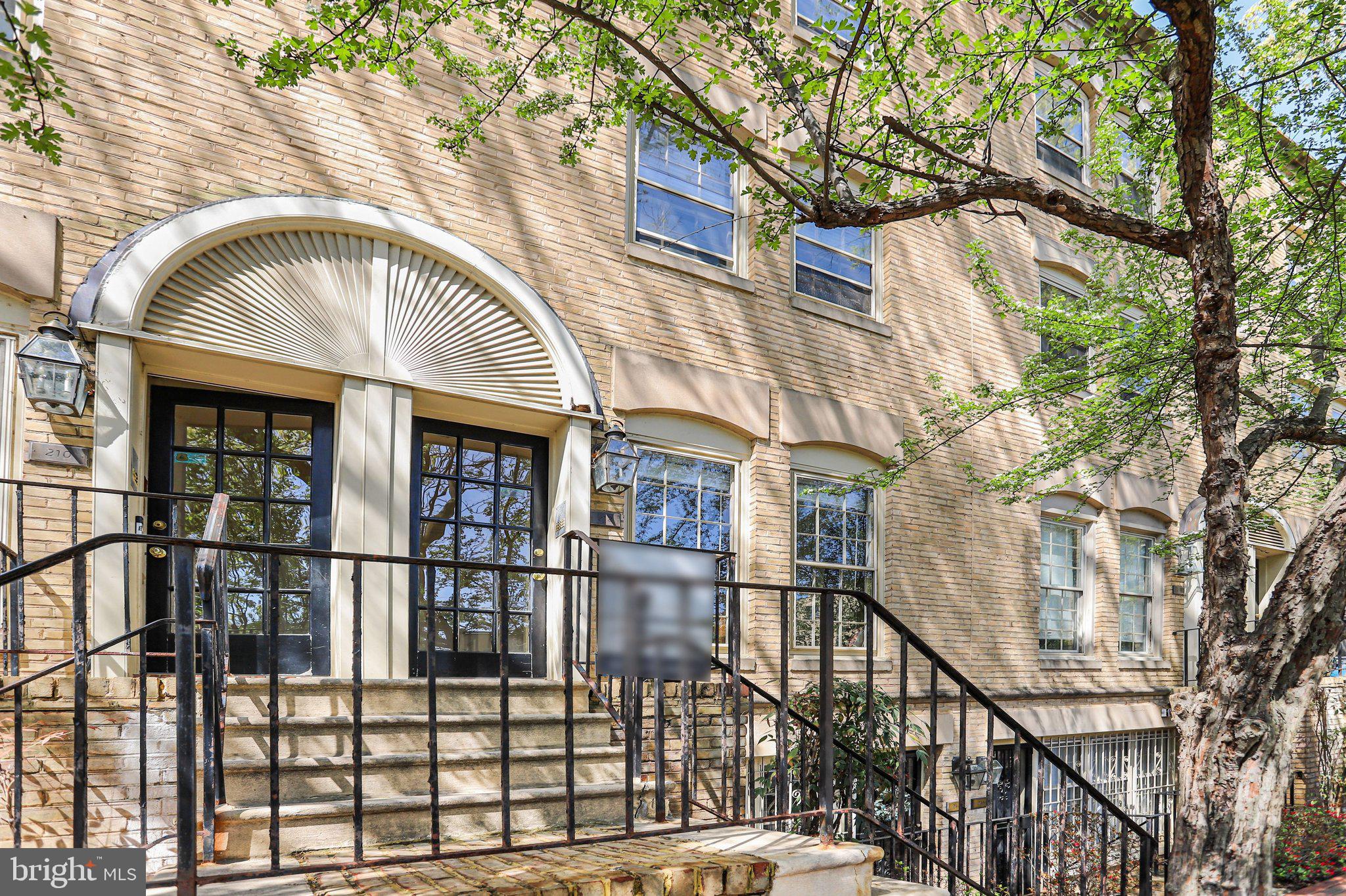 212 3RD STREET NE A