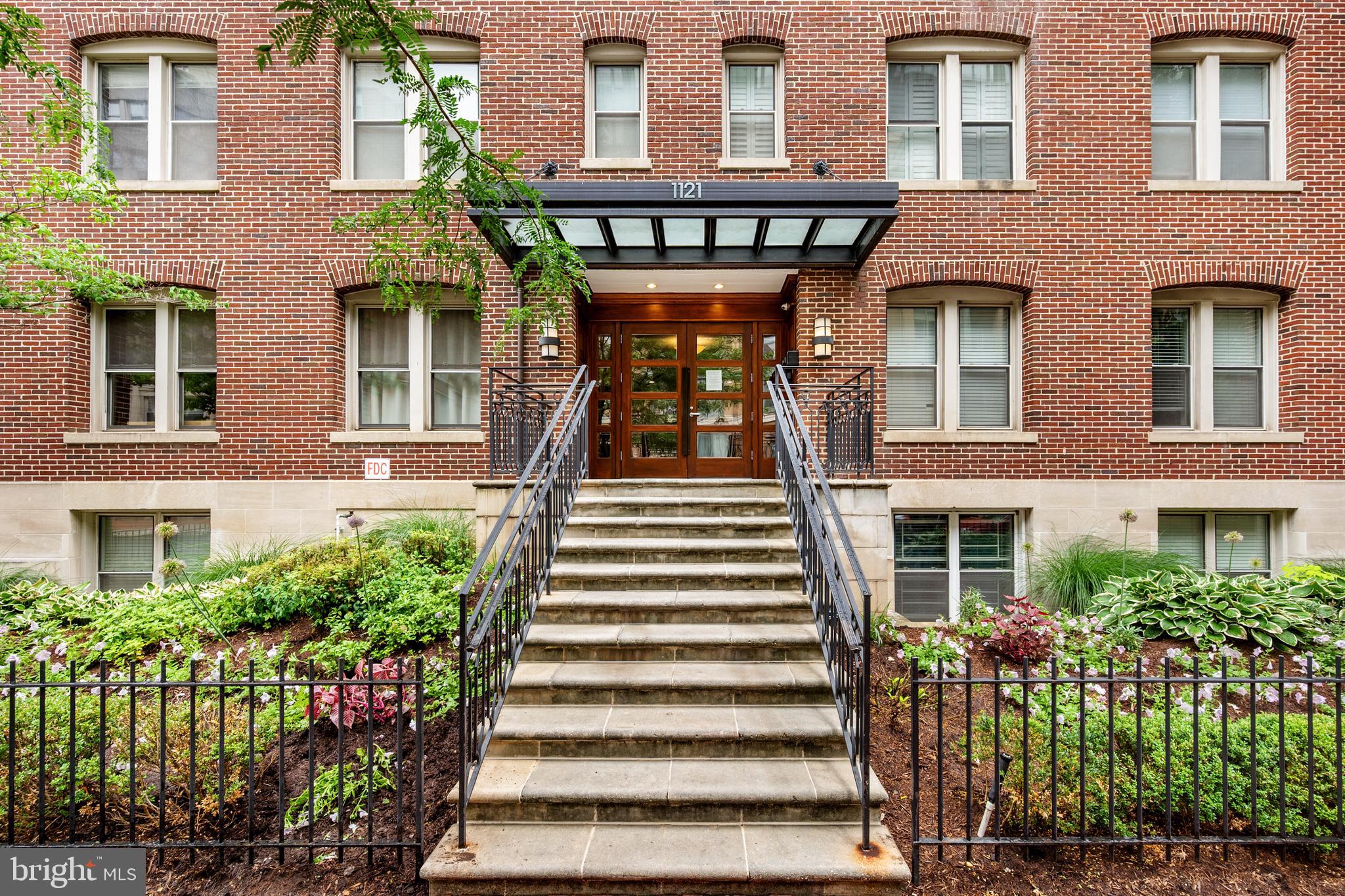 1121 24TH STREET NW 300